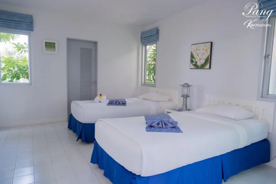 Property building, Bed in Blue Sky Resort