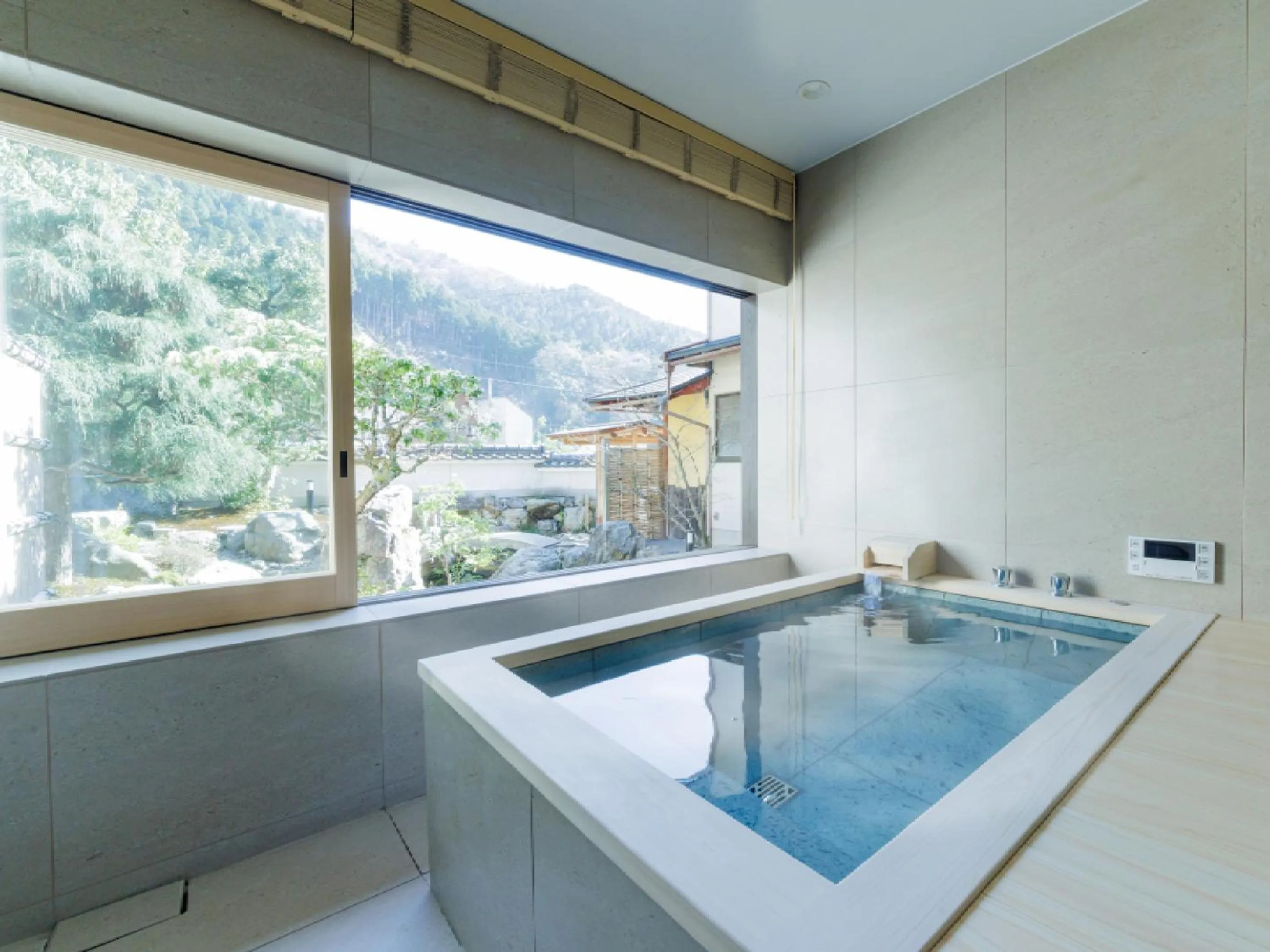 Bathroom in Ryokan Kigusuriya