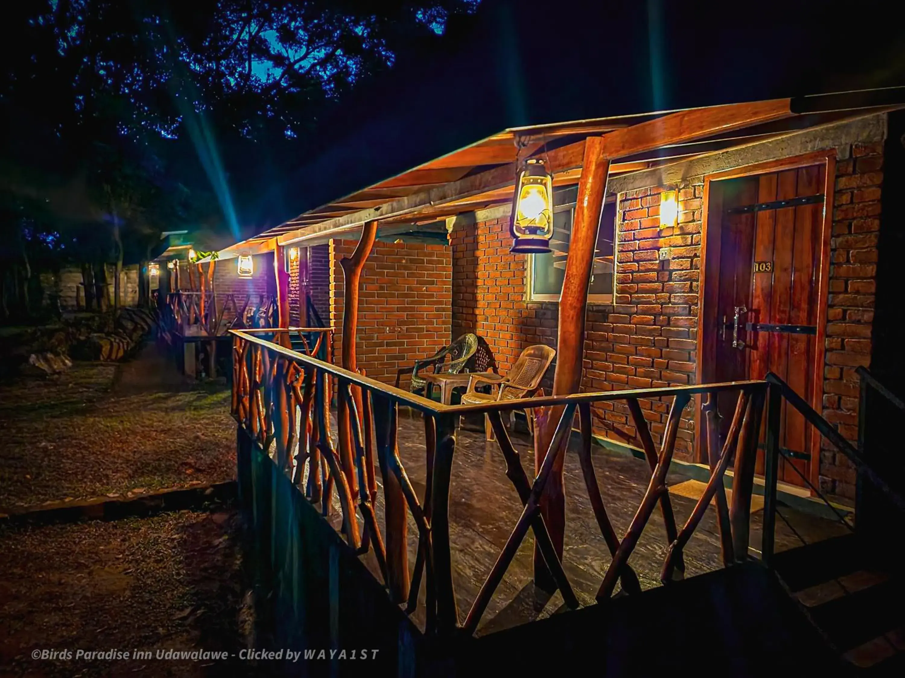 Family Room with Lake View in Birds Paradise Inn Family Room with Lake View in Birds Paradise Inn