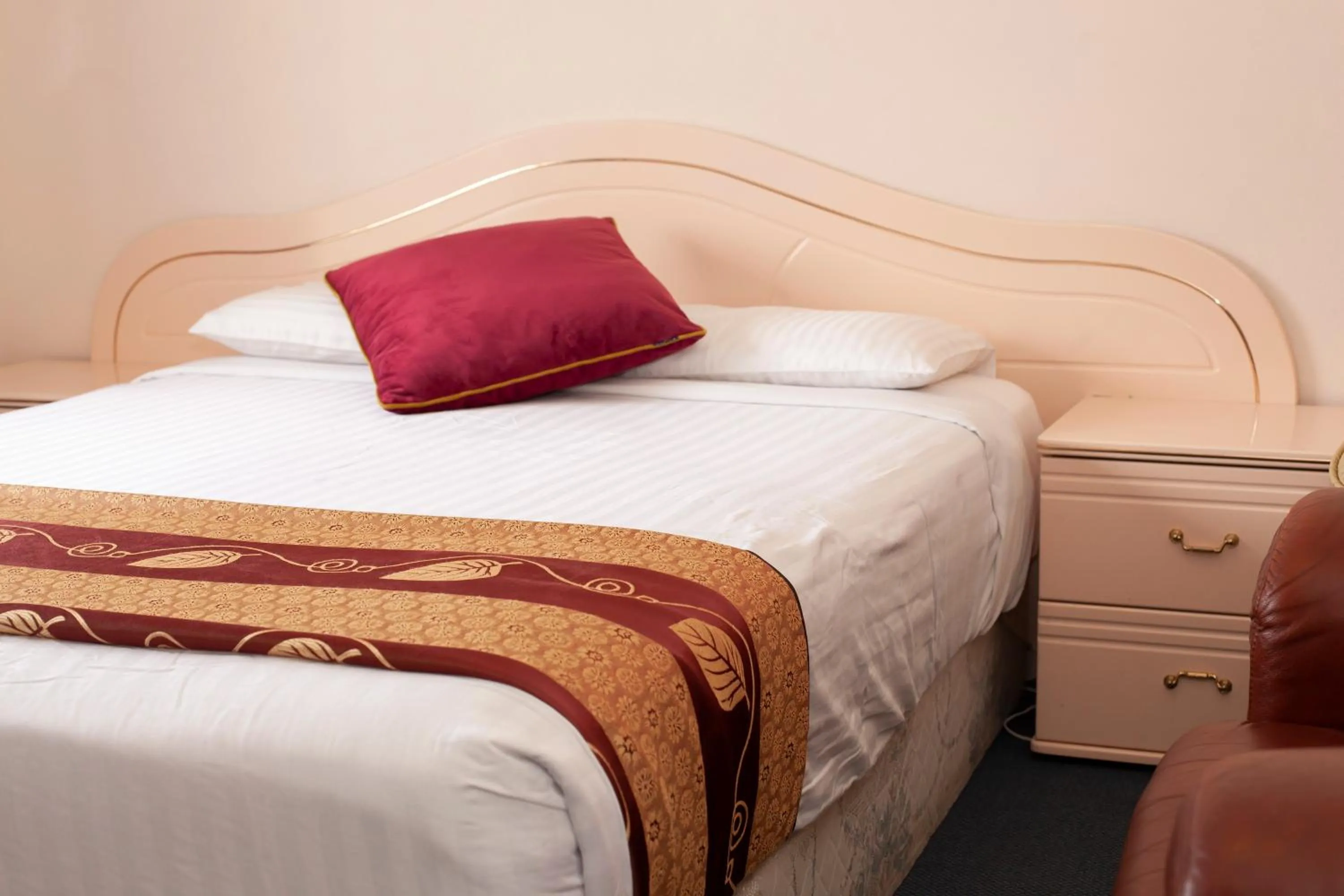 Bed in Manjimup Motor Inn