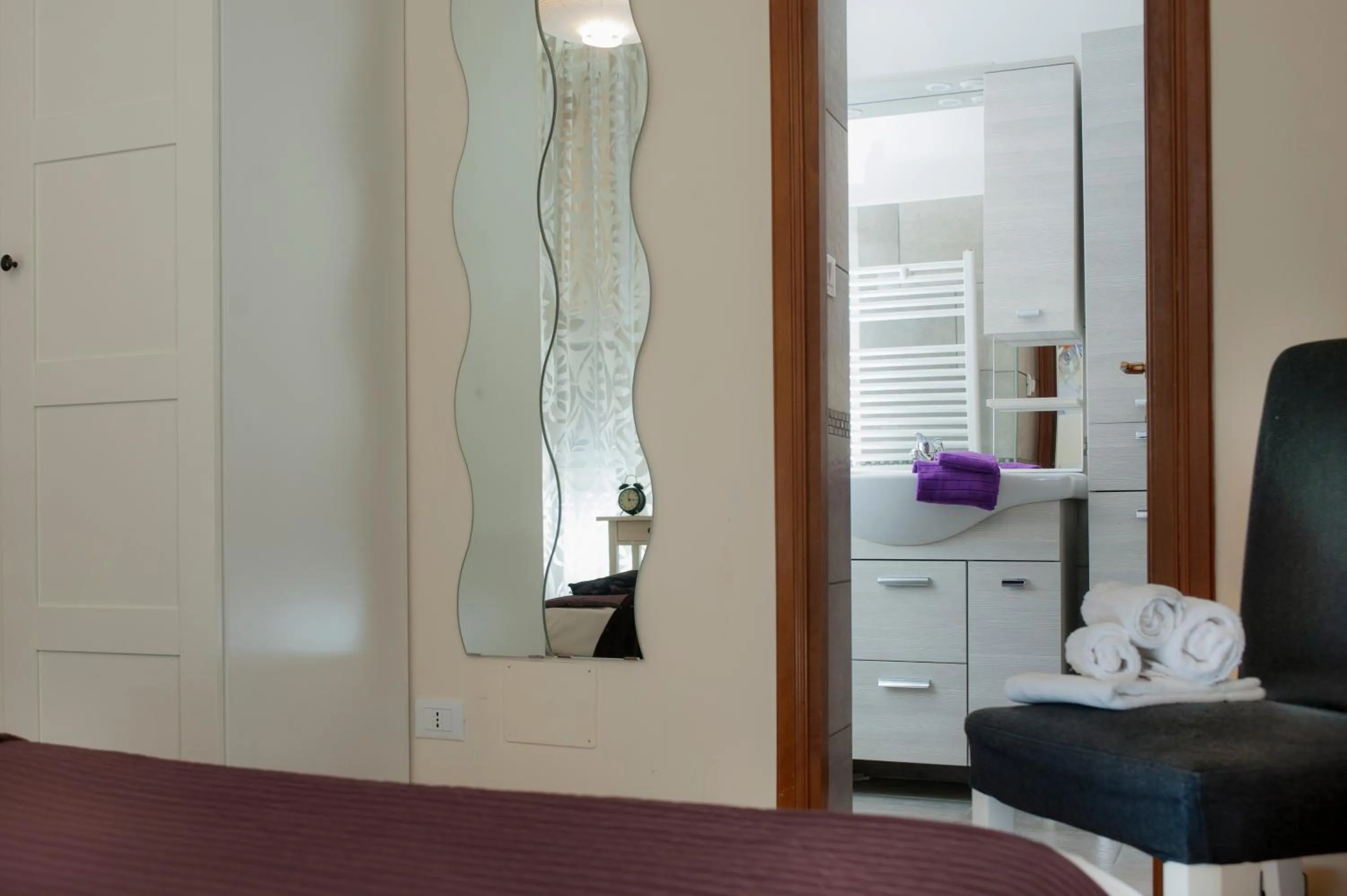 Bedroom in FL Apartments Charming Flat in the heart of Trastevere