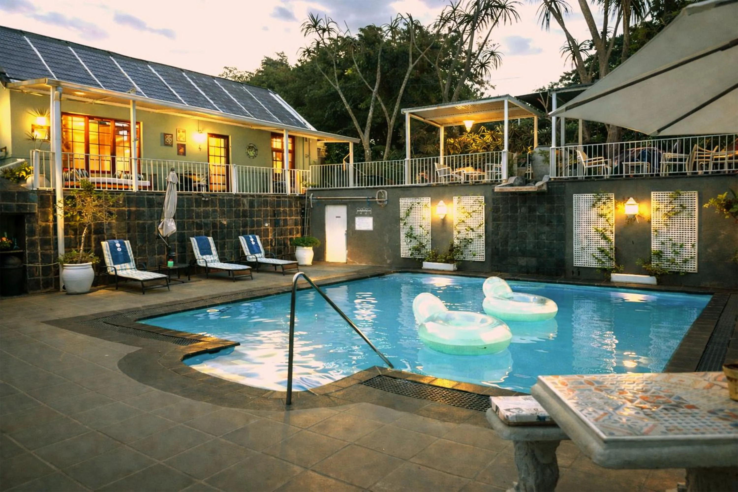 Pool view in Apartment 7 On Oakleigh