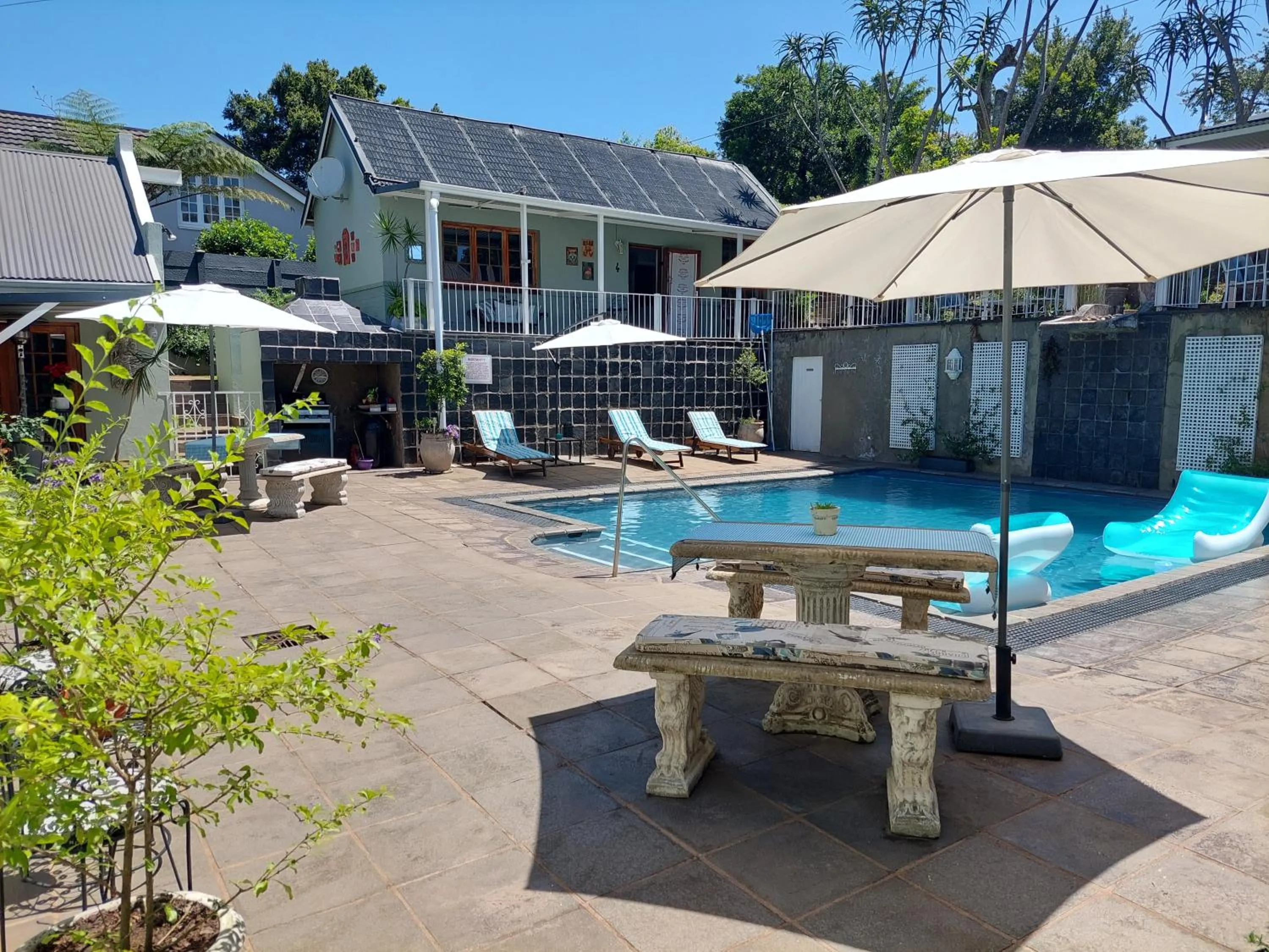 Swimming pool in Apartment 7 On Oakleigh