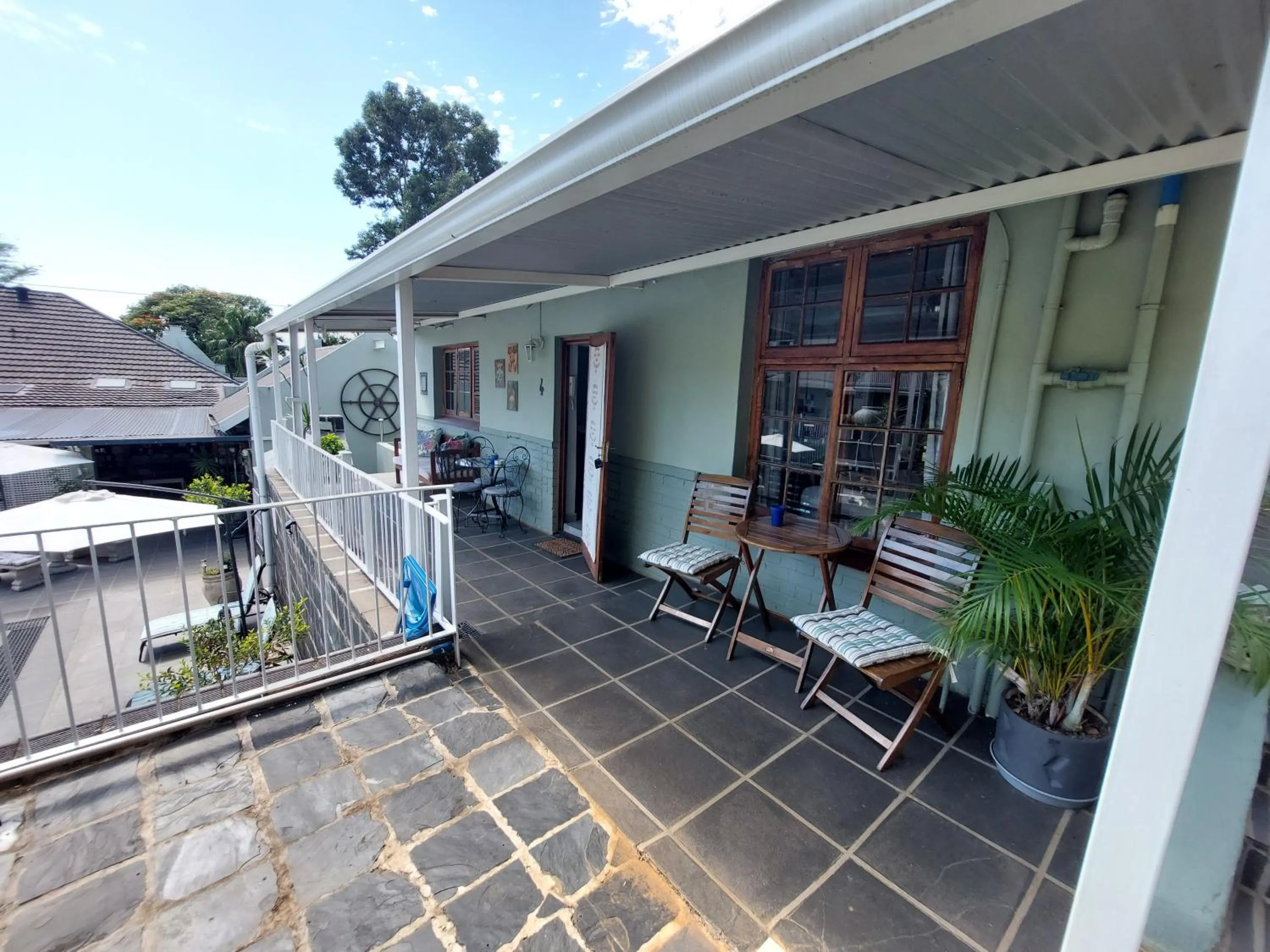 Patio in Apartment 7 On Oakleigh