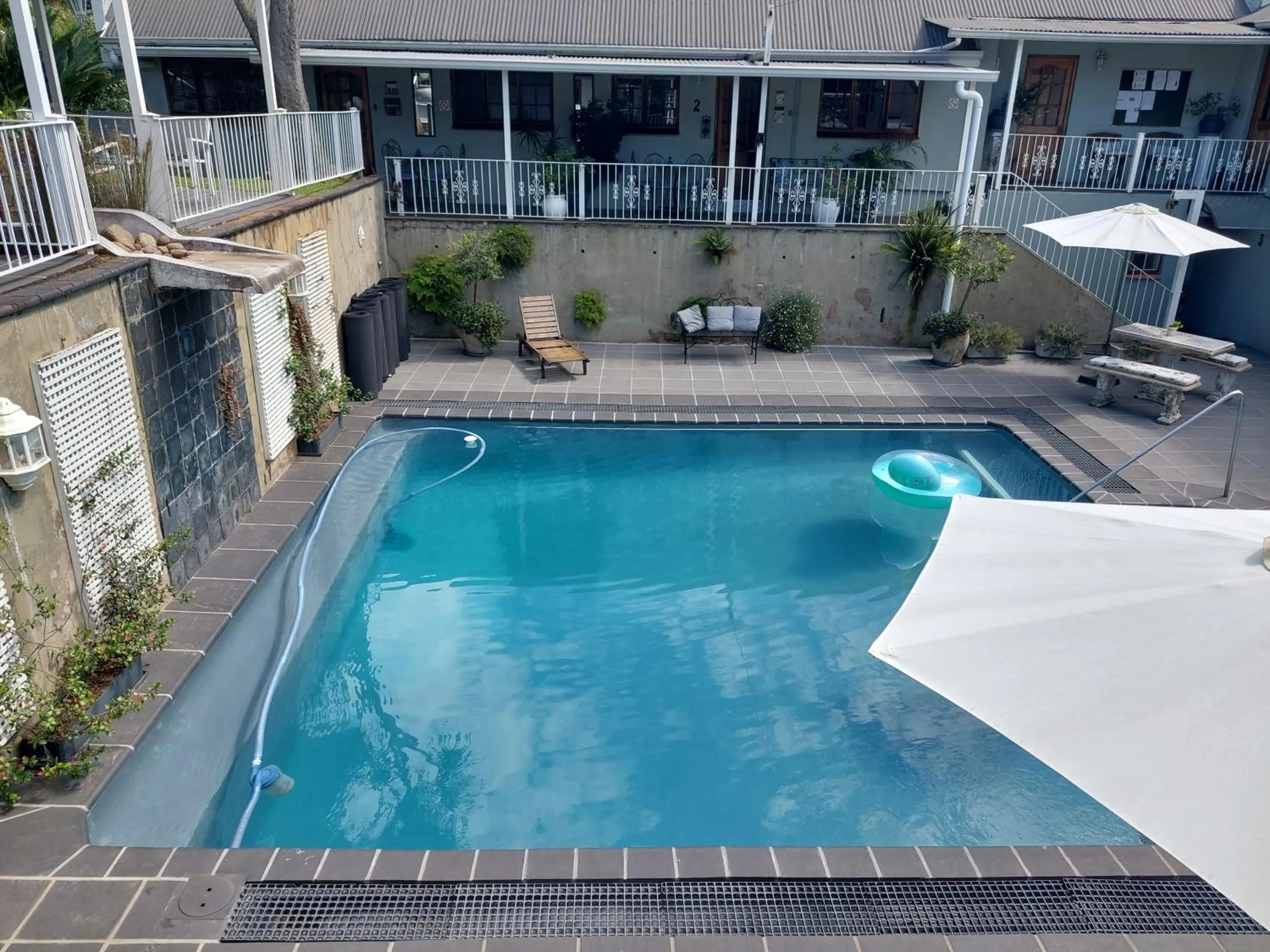 Swimming pool in Apartment 7 On Oakleigh