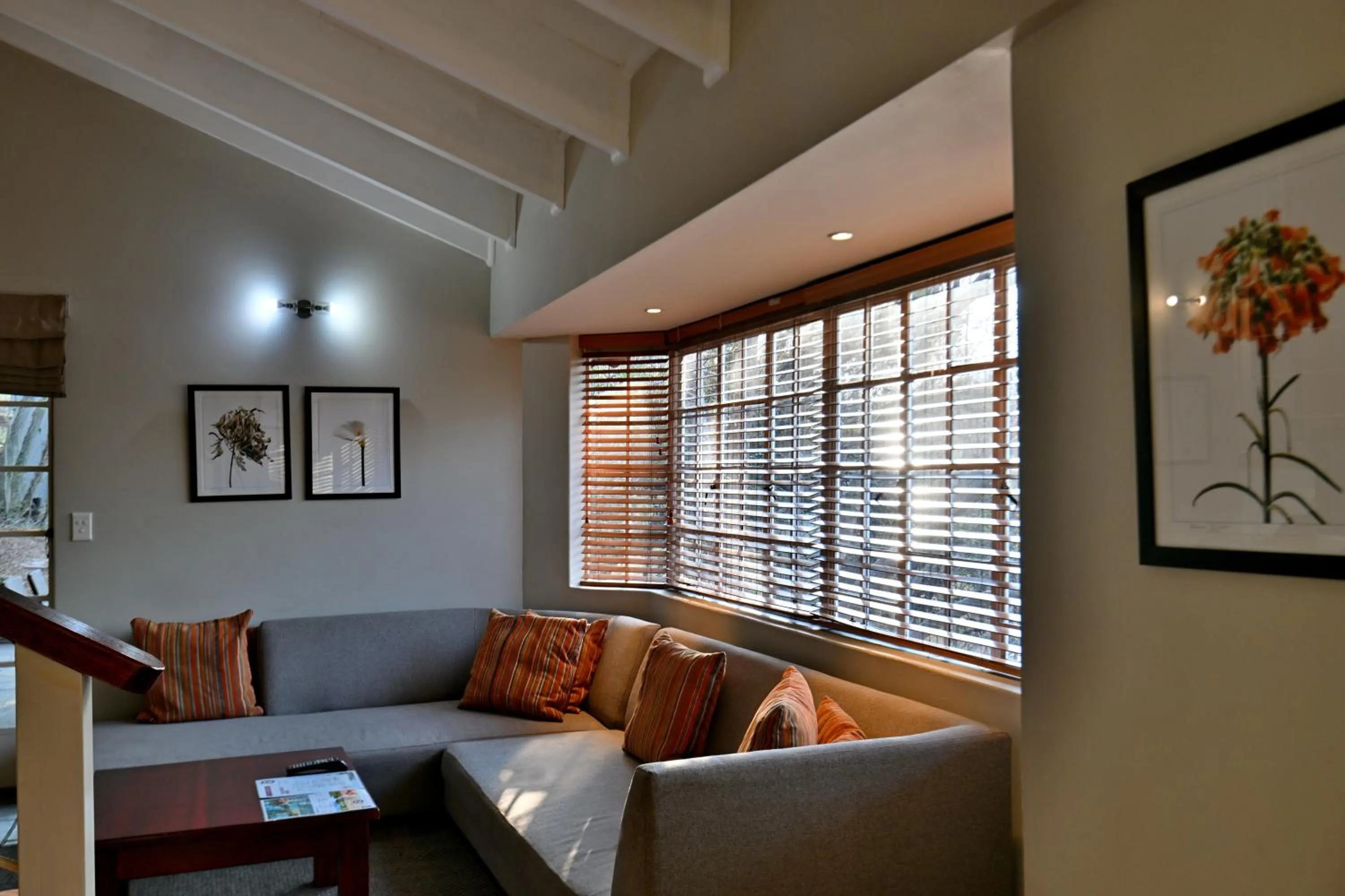 Communal lounge/ TV room in Glenburn Lodge & Spa