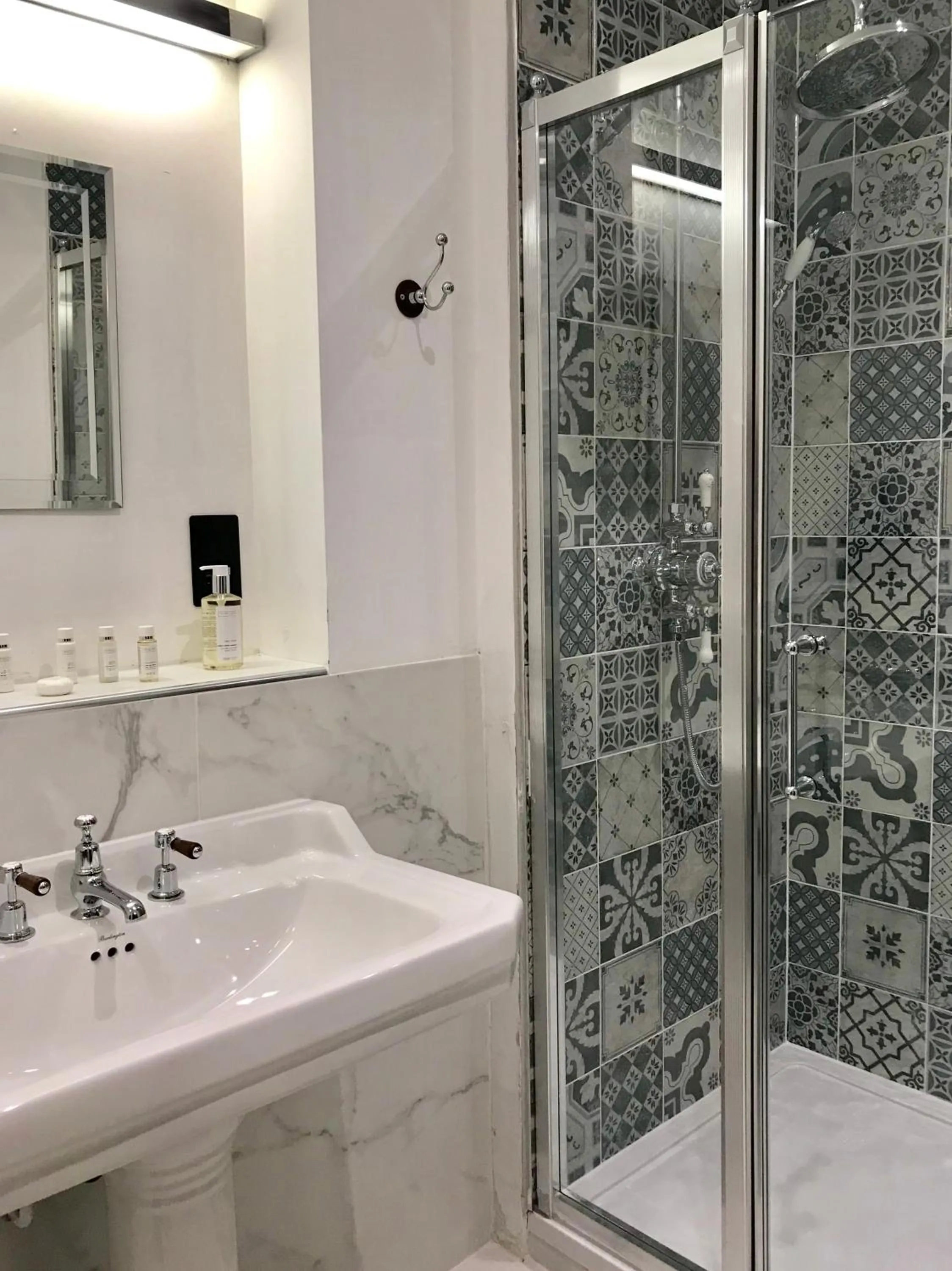 Bathroom in Simonstone Hall Hotel