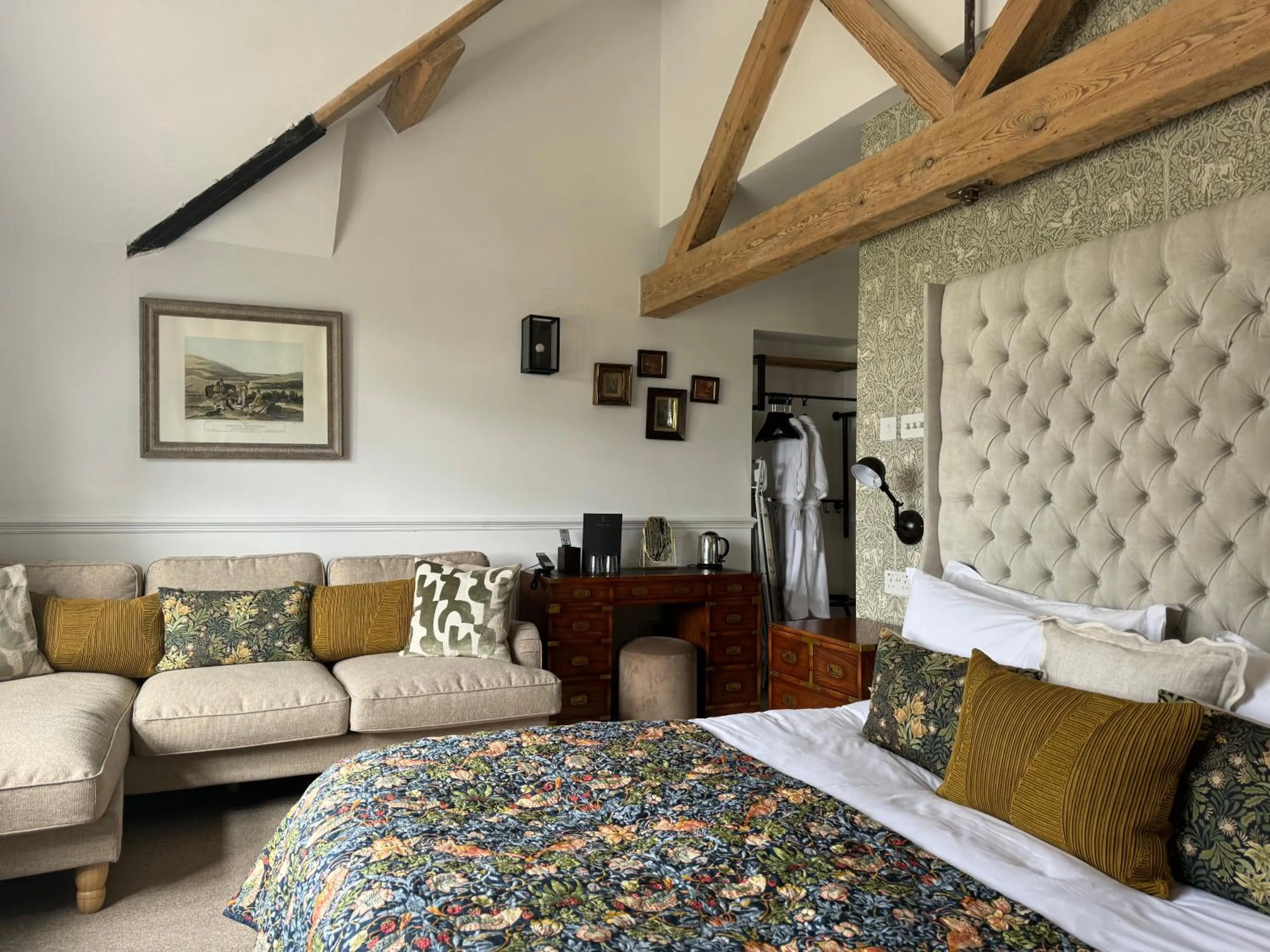 Bed in Simonstone Hall Hotel