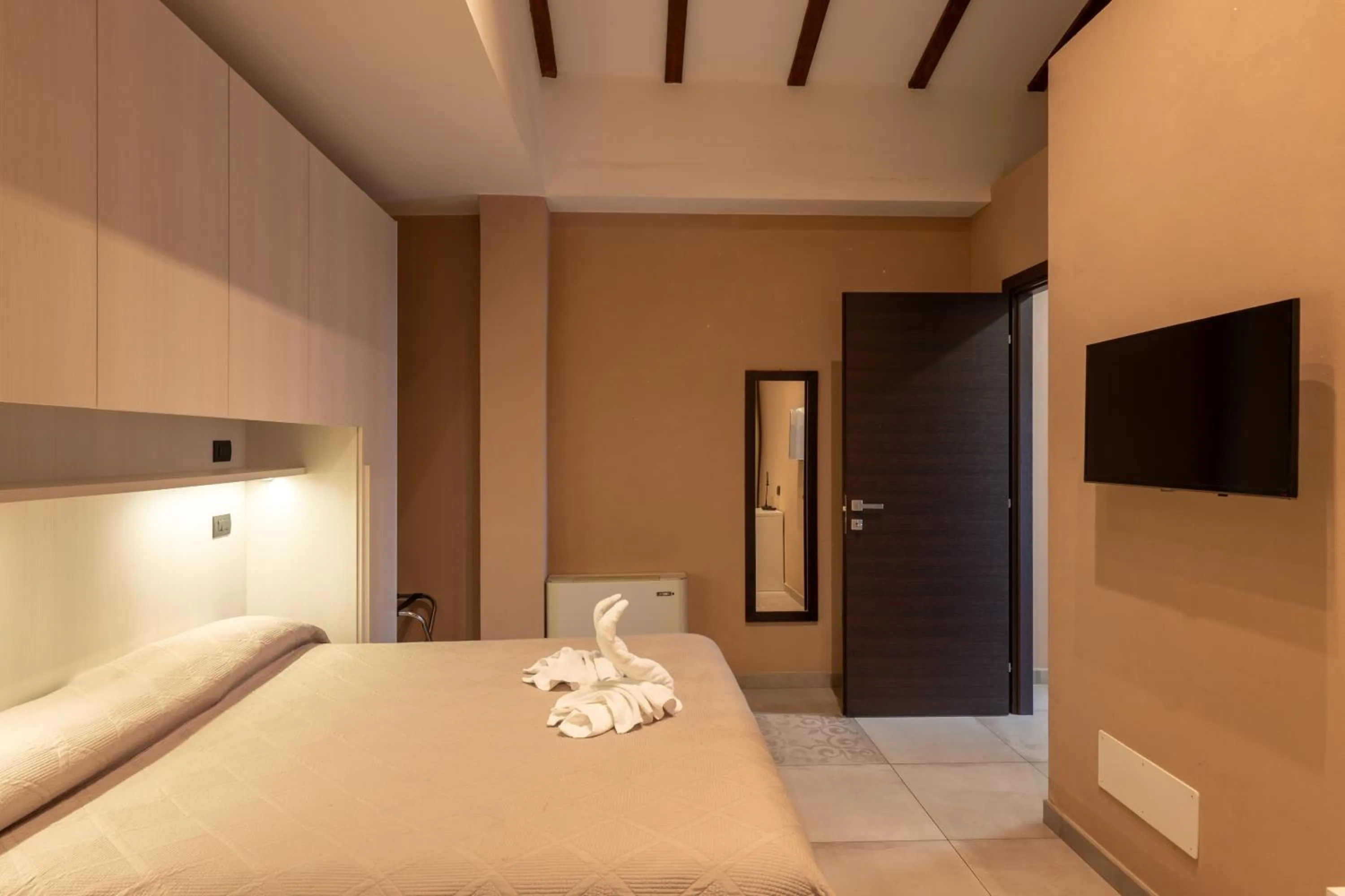 Bedroom, Bed in Del Prado