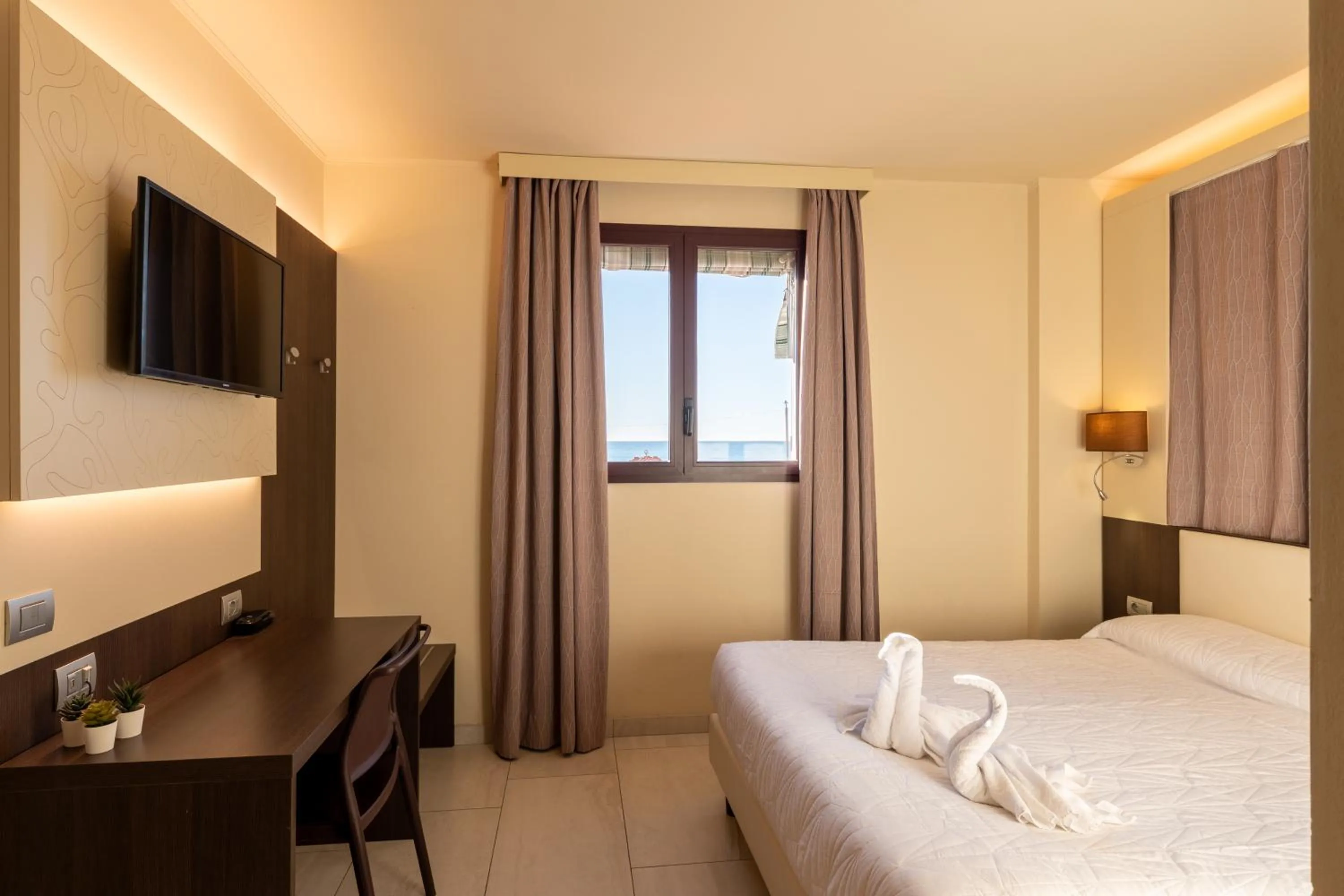 TV and multimedia, Bed in Del Prado