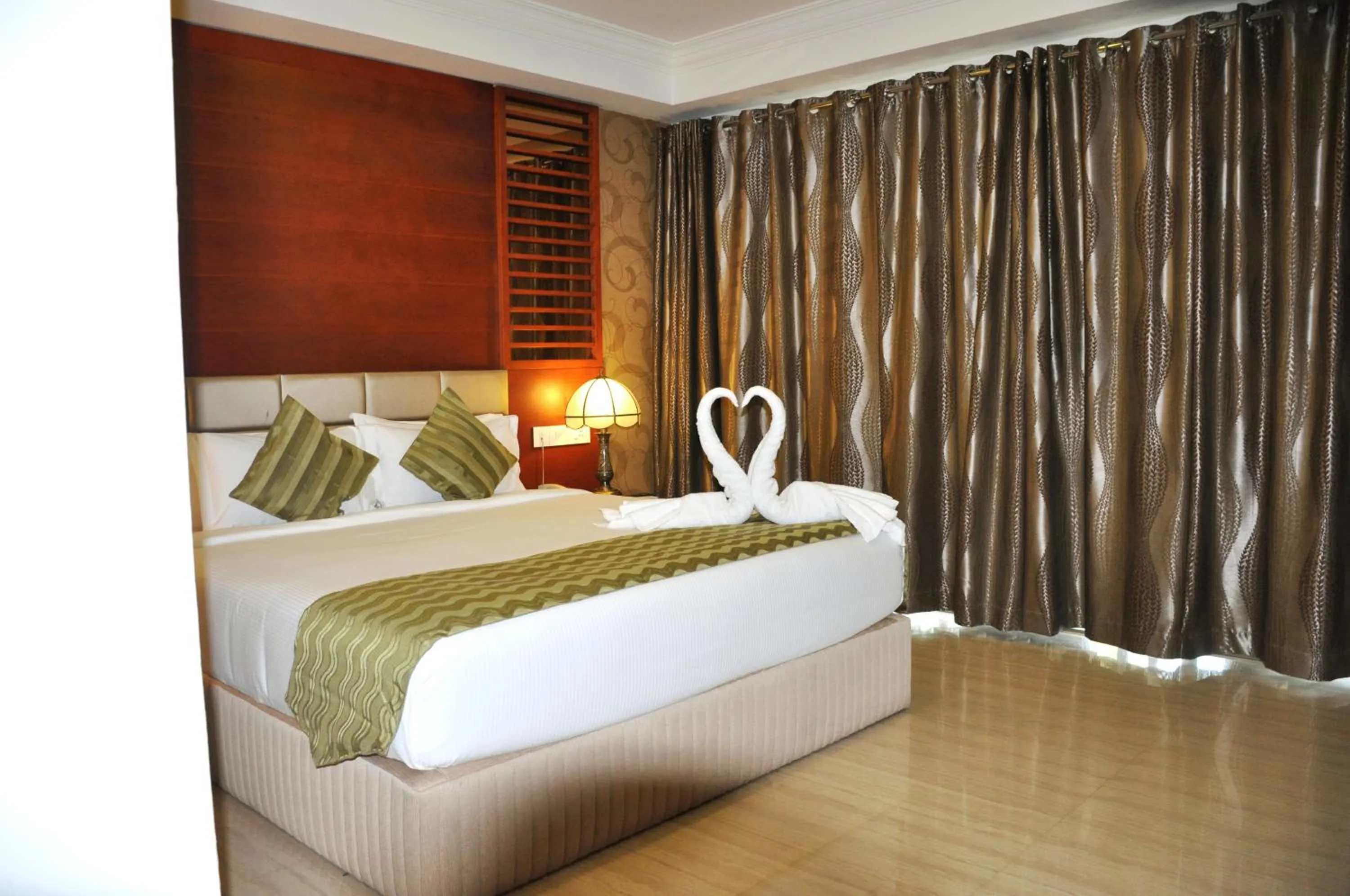 Bedroom in Lake Palace Trivandrum