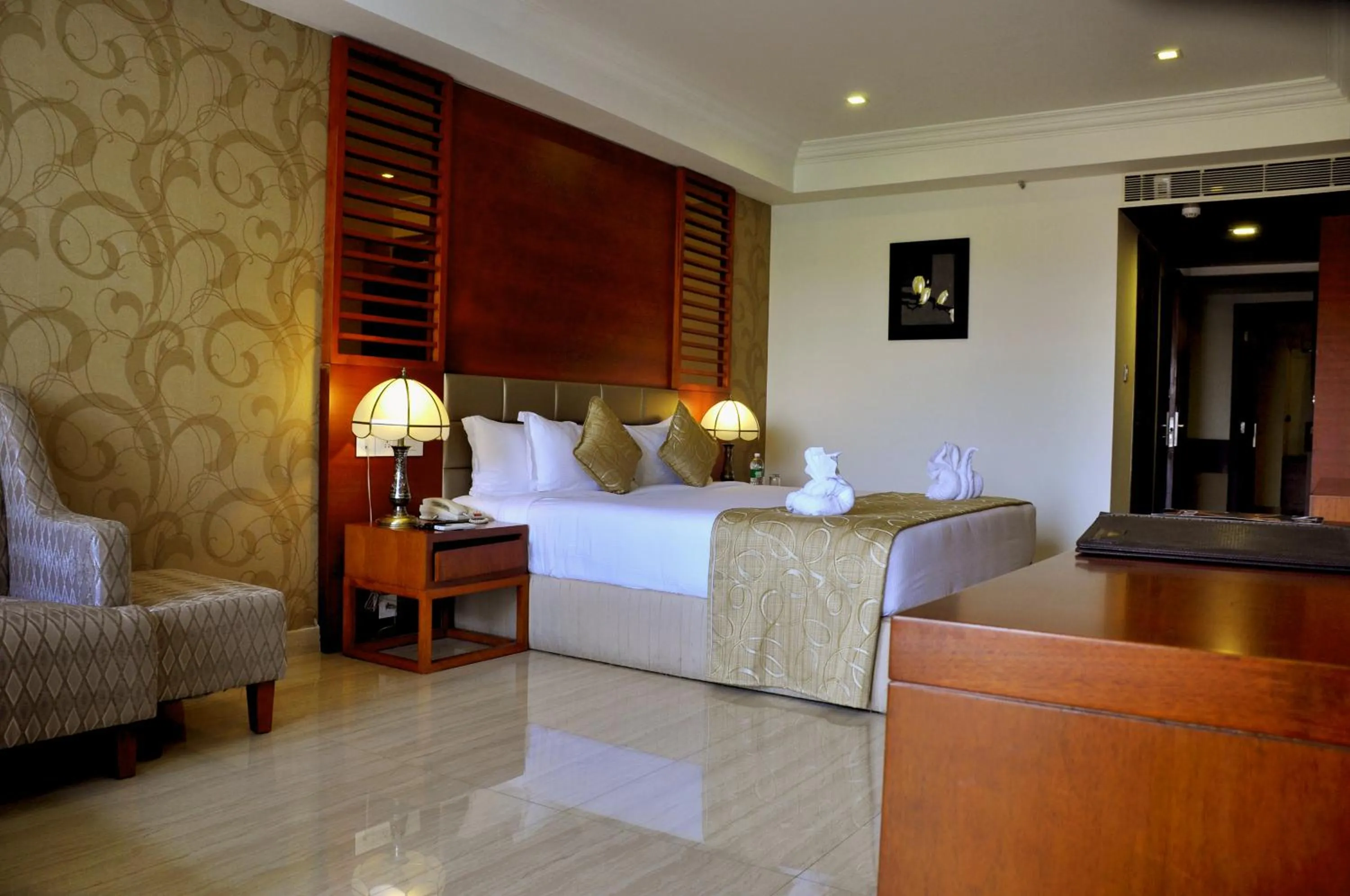 Bedroom in Lake Palace Trivandrum