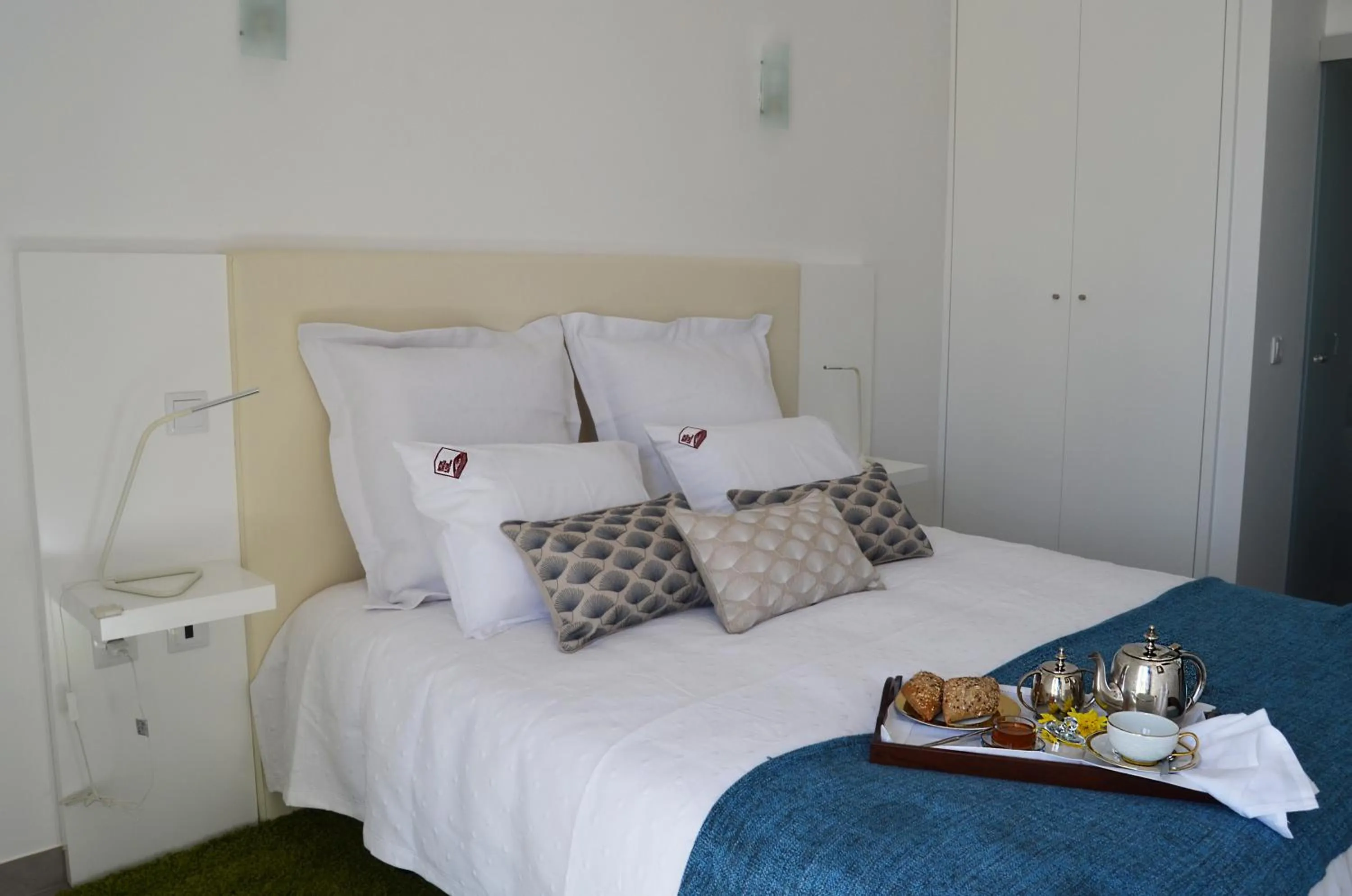 Bed in Entre Vinhas & Mar