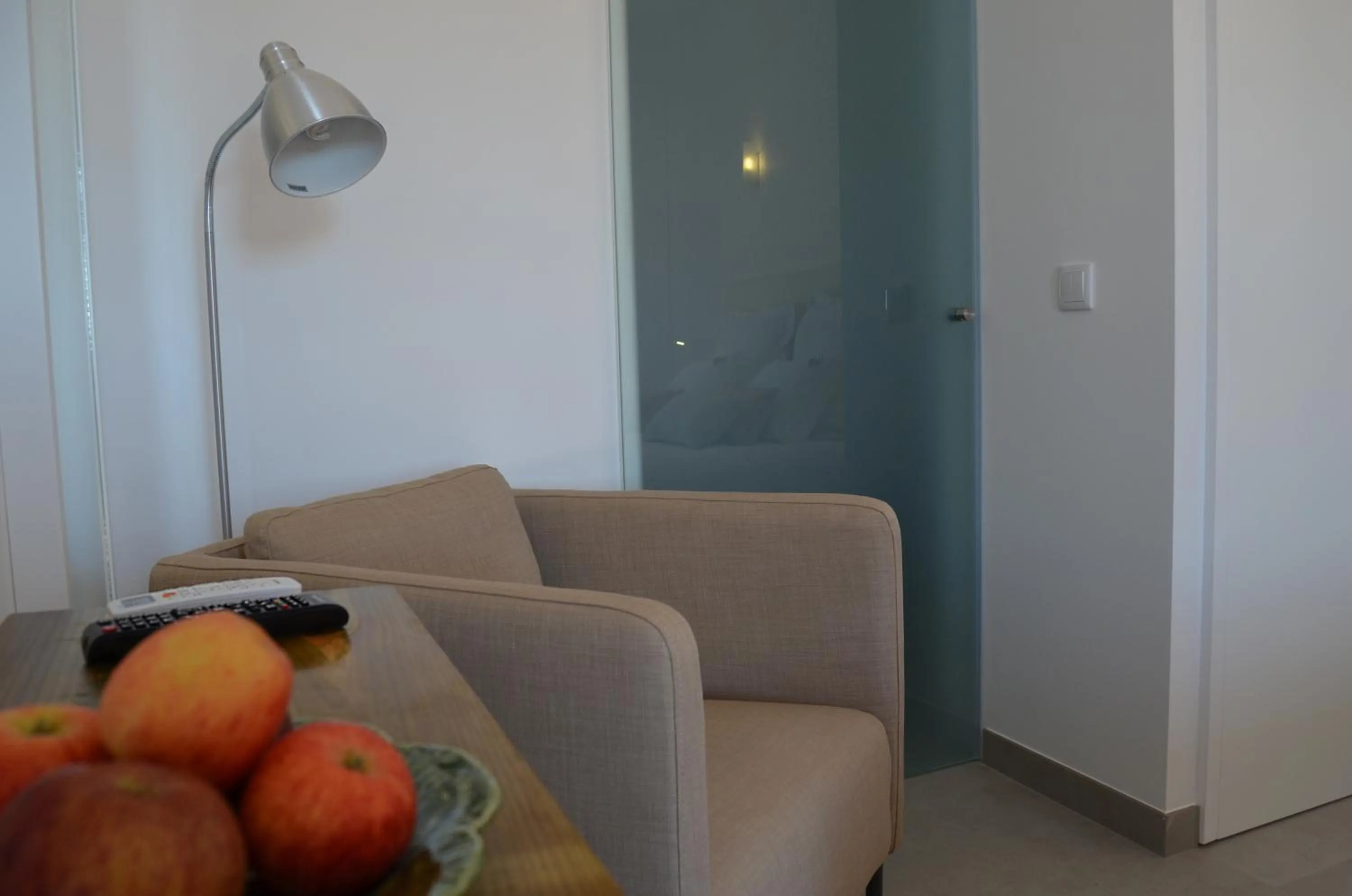 Photo of the whole room in Entre Vinhas & Mar