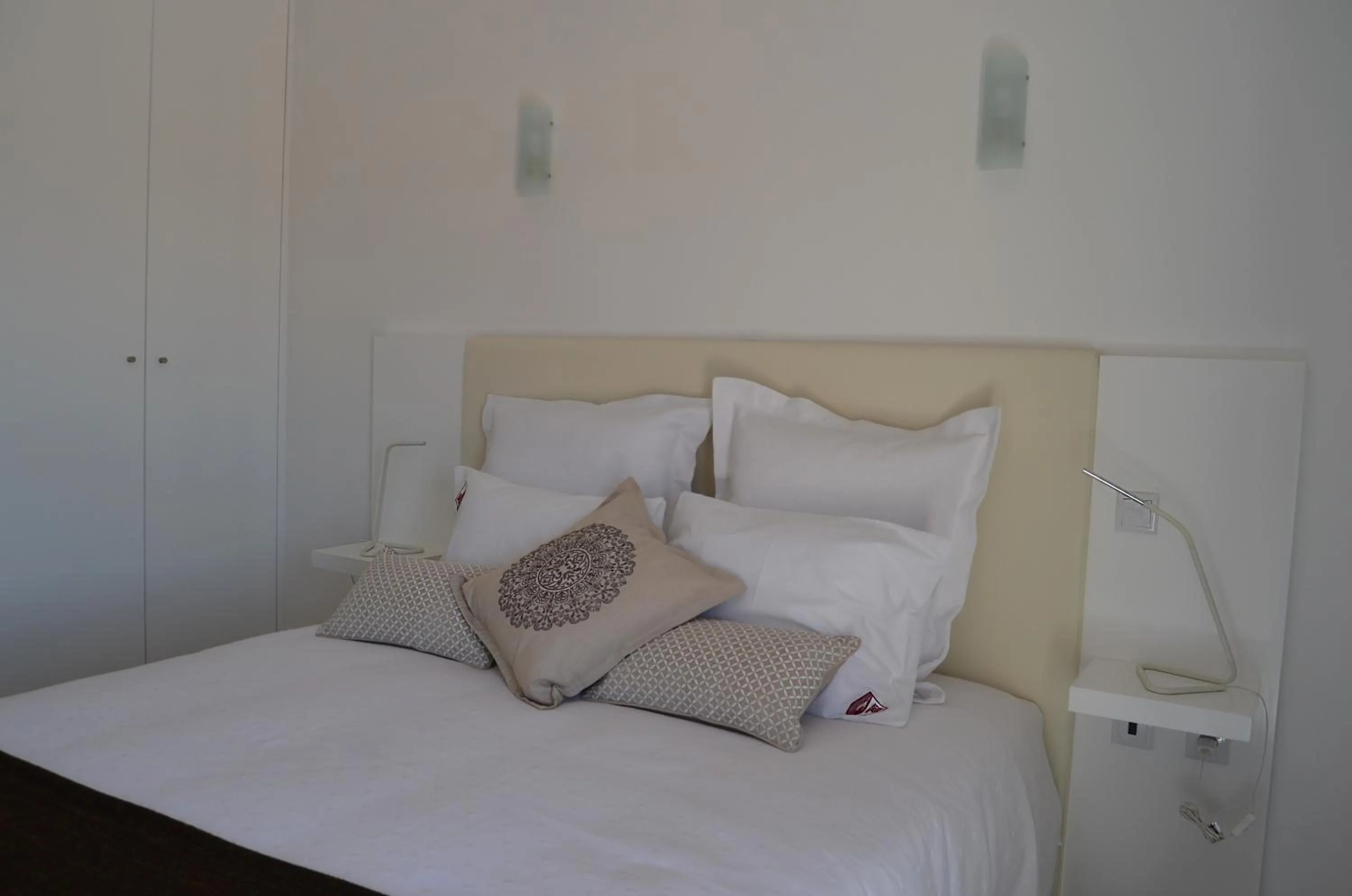 Bed in Entre Vinhas & Mar