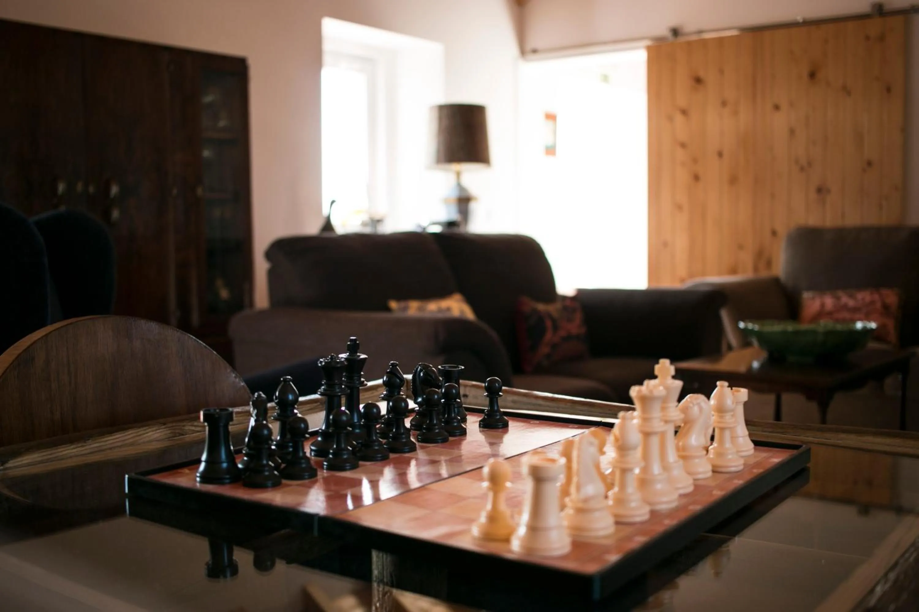 Communal lounge/ TV room in Entre Vinhas & Mar