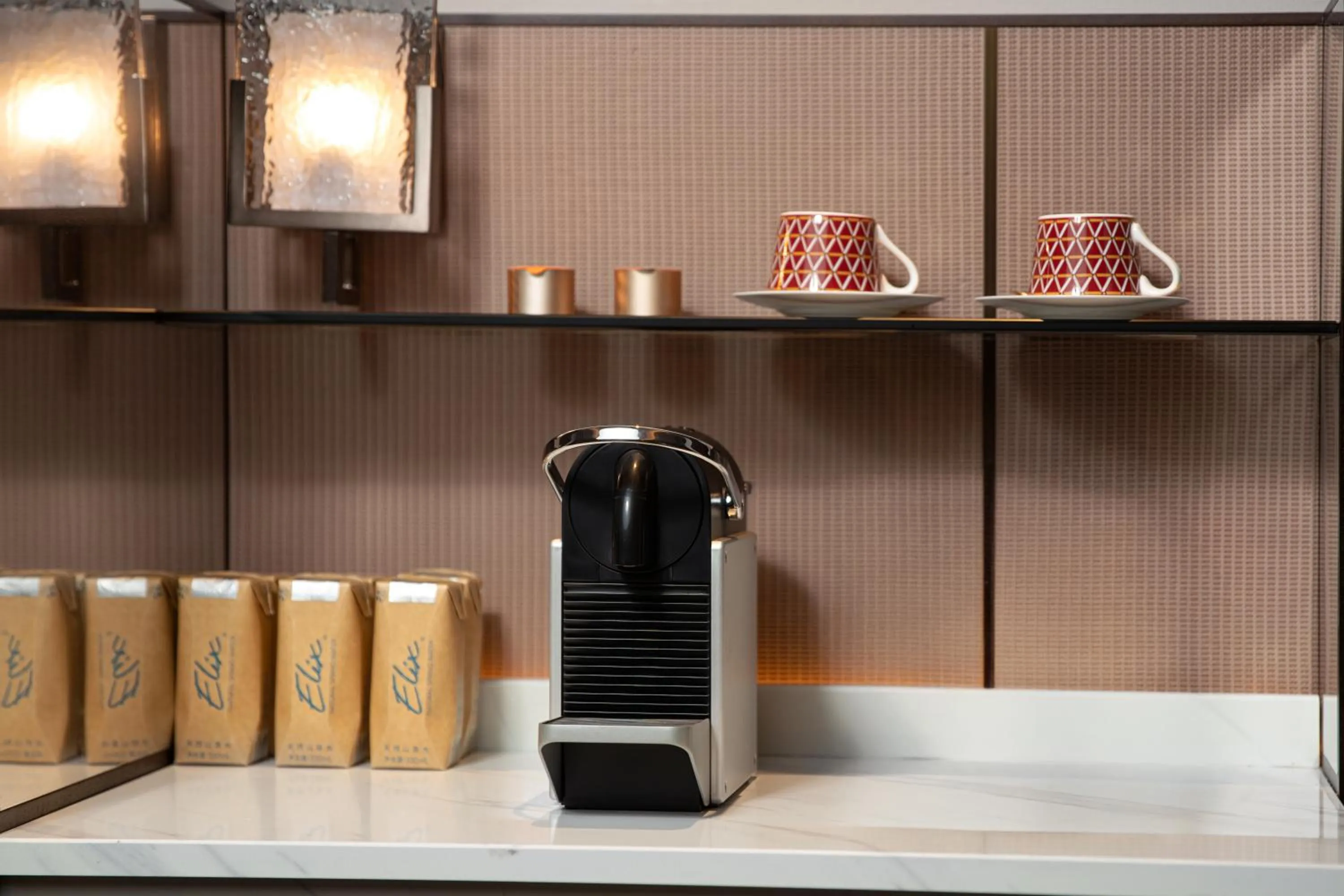 Coffee/tea facilities in Mövenpick by Accor Shanghai People's Square