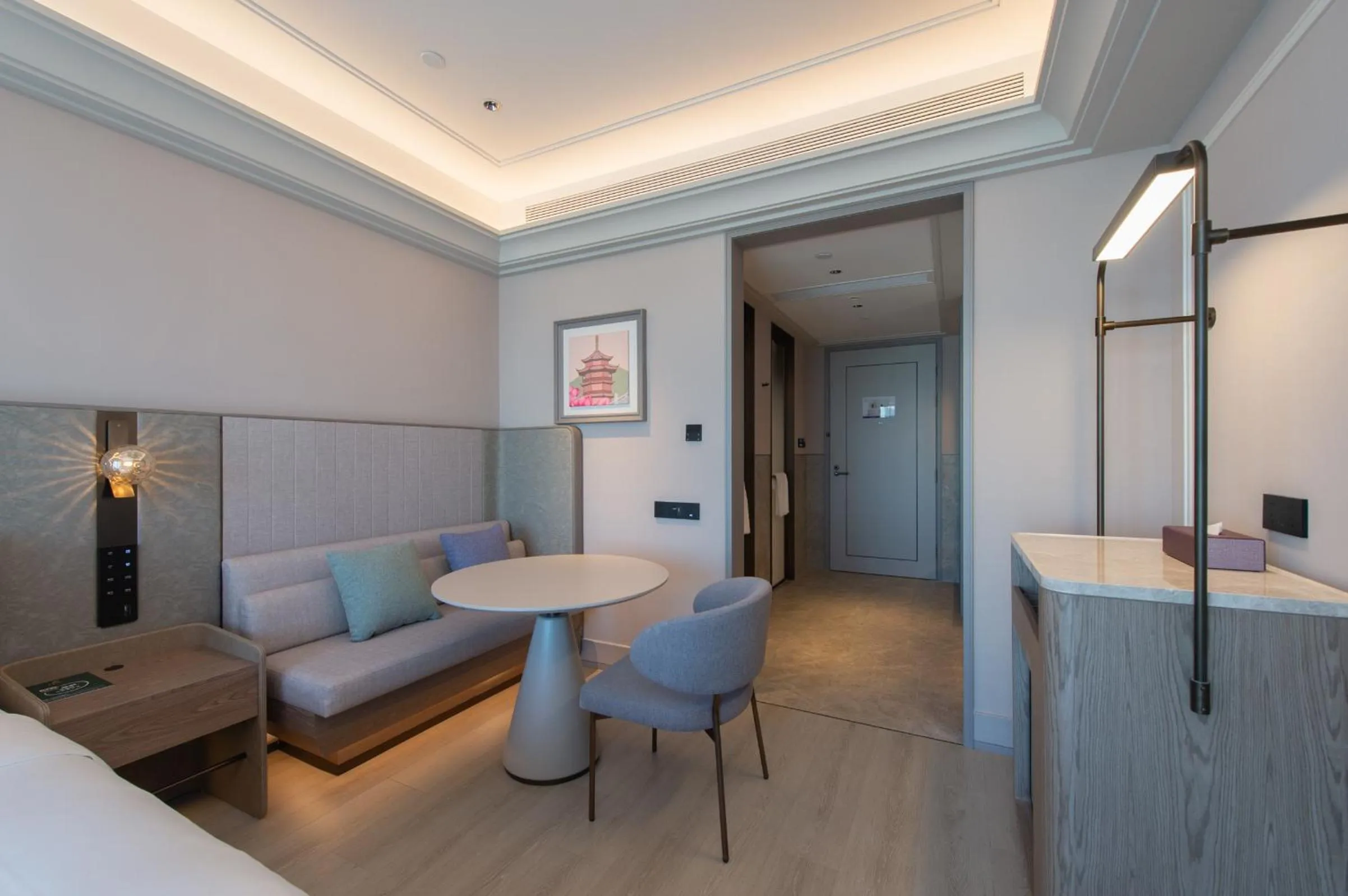 Photo of the whole room in Mercure Xiamen Science City