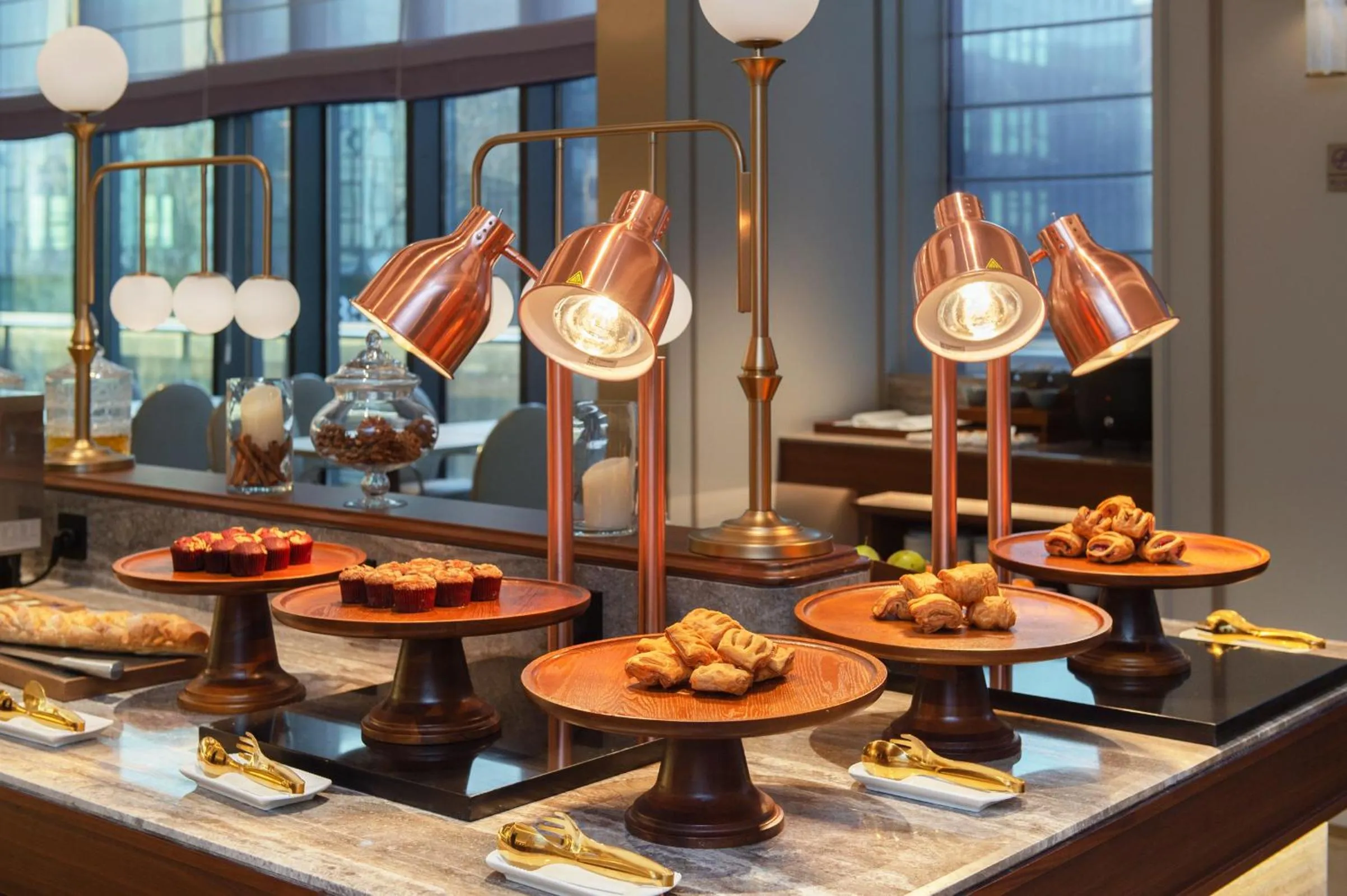 Restaurant/places to eat in Mercure Xiamen Science City