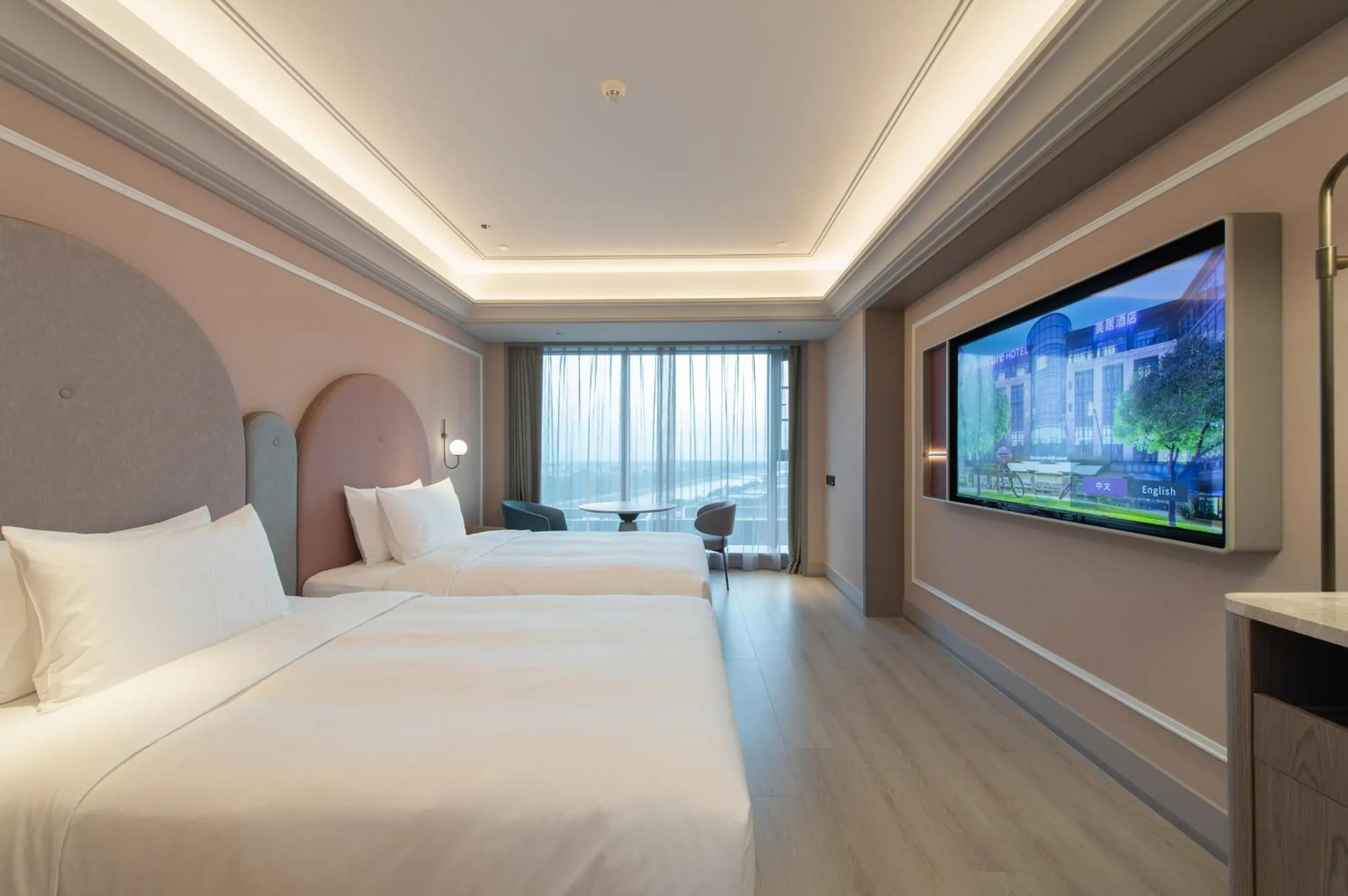 Bed in Mercure Xiamen Science City