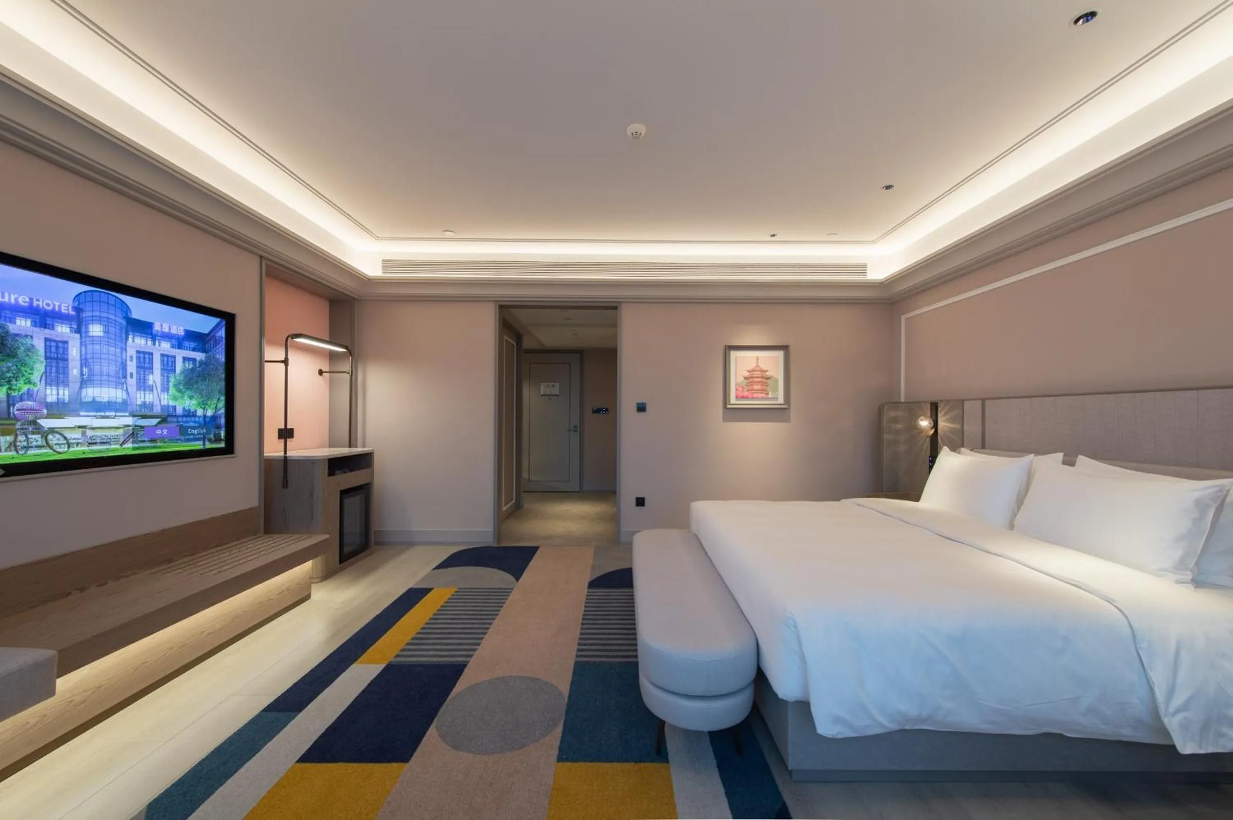 Bed in Mercure Xiamen Science City