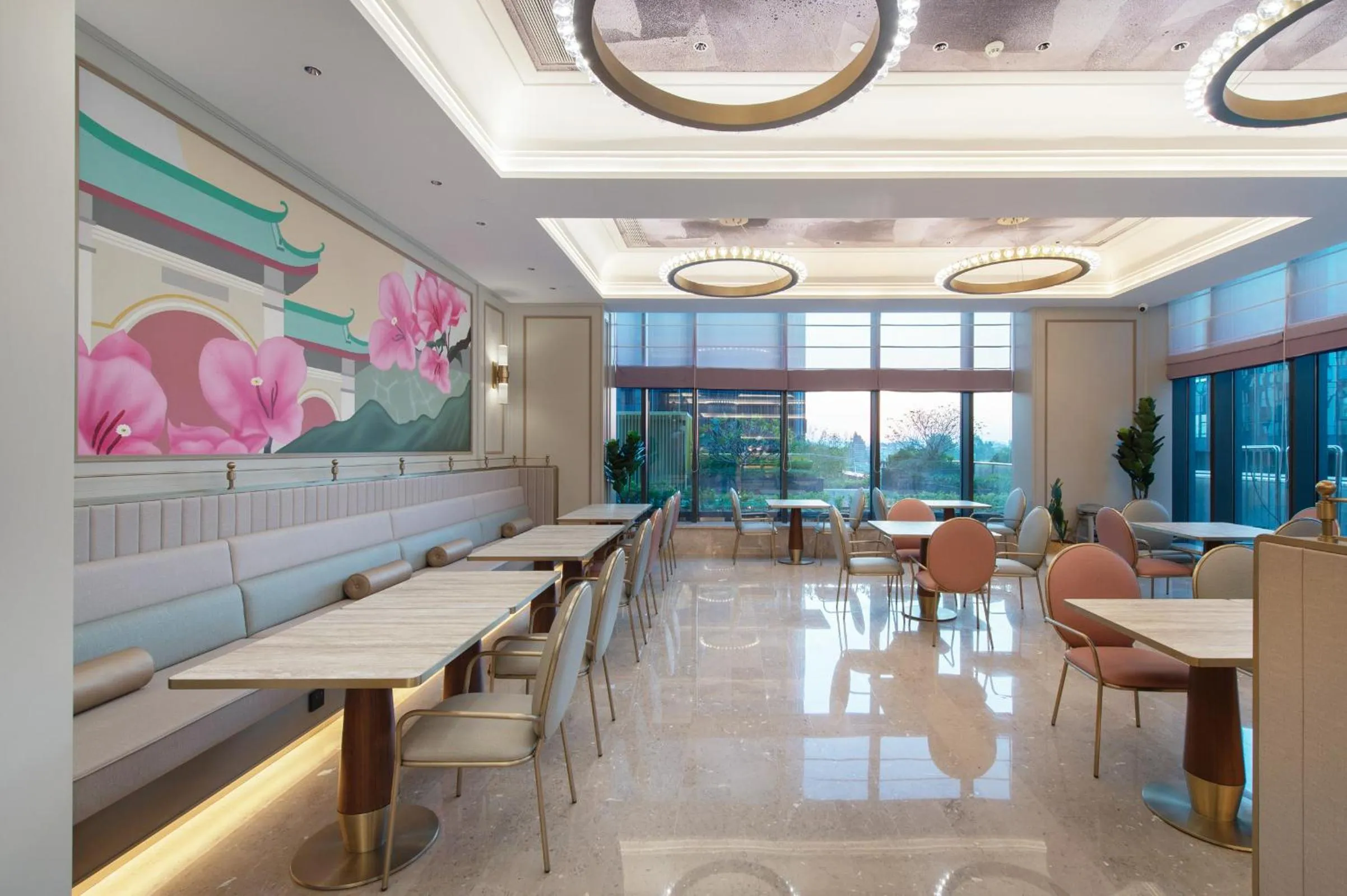 Restaurant/places to eat in Mercure Xiamen Science City