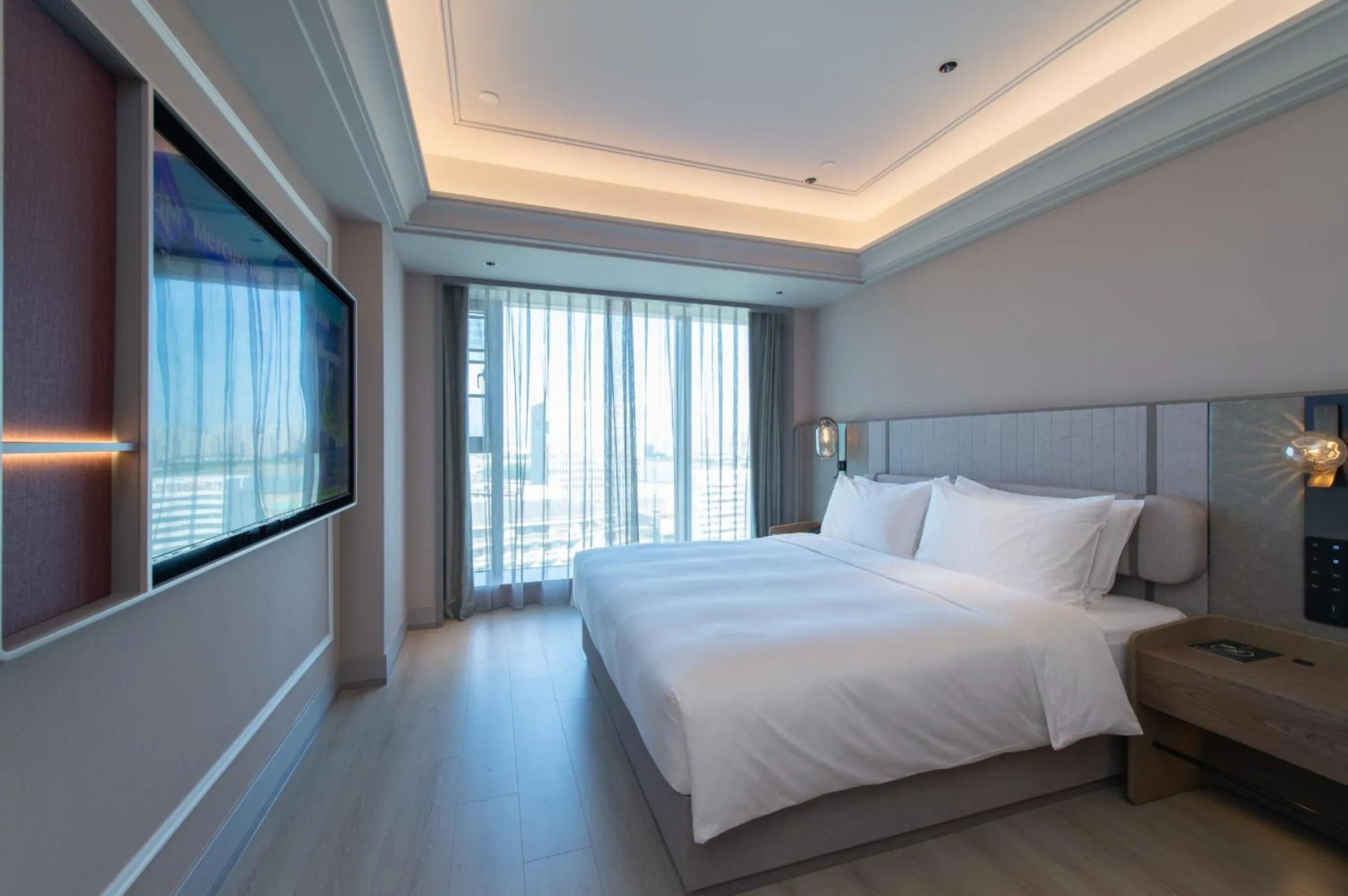 Photo of the whole room, Bed in Mercure Xiamen Science City