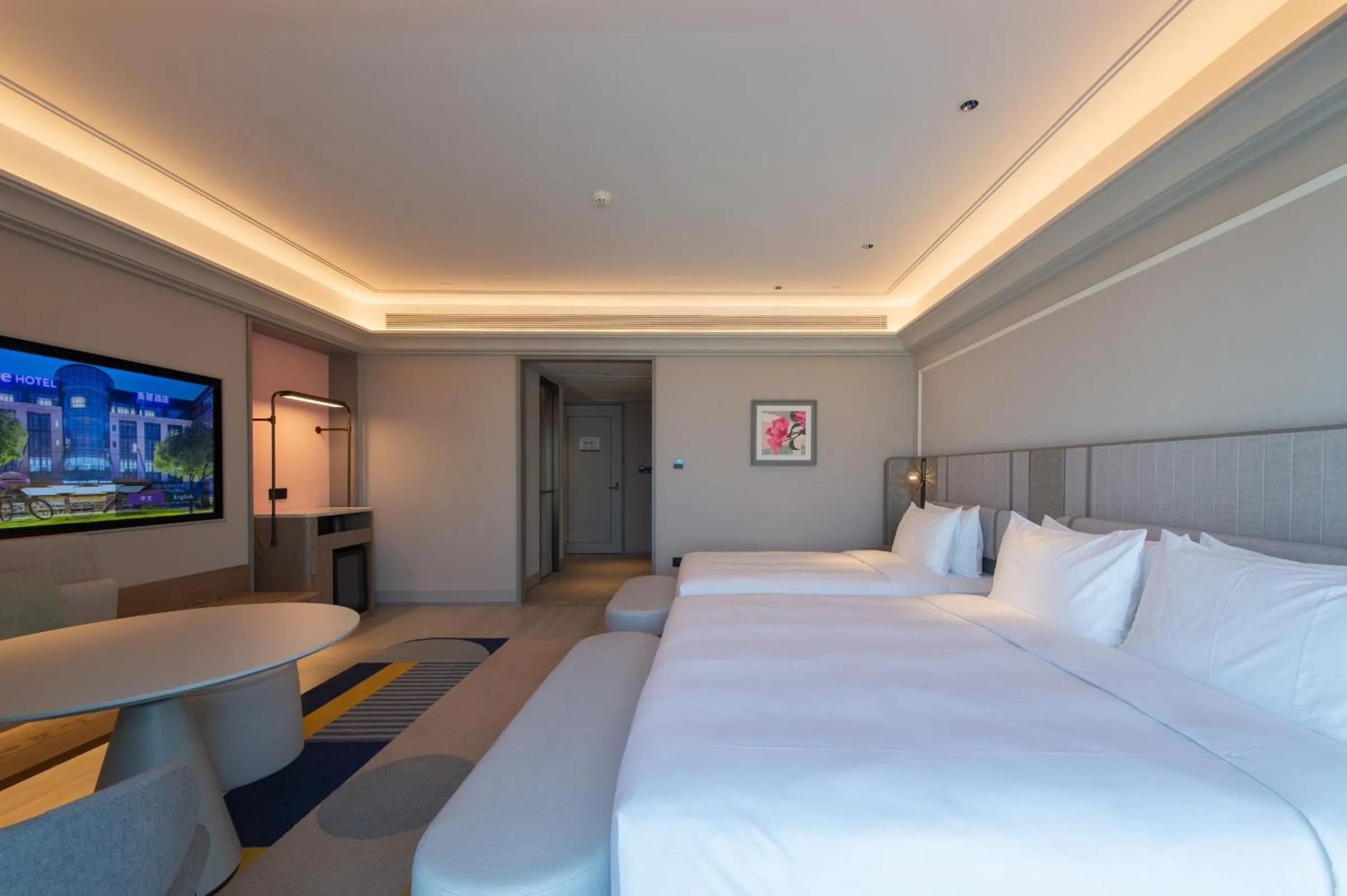Bed in Mercure Xiamen Science City