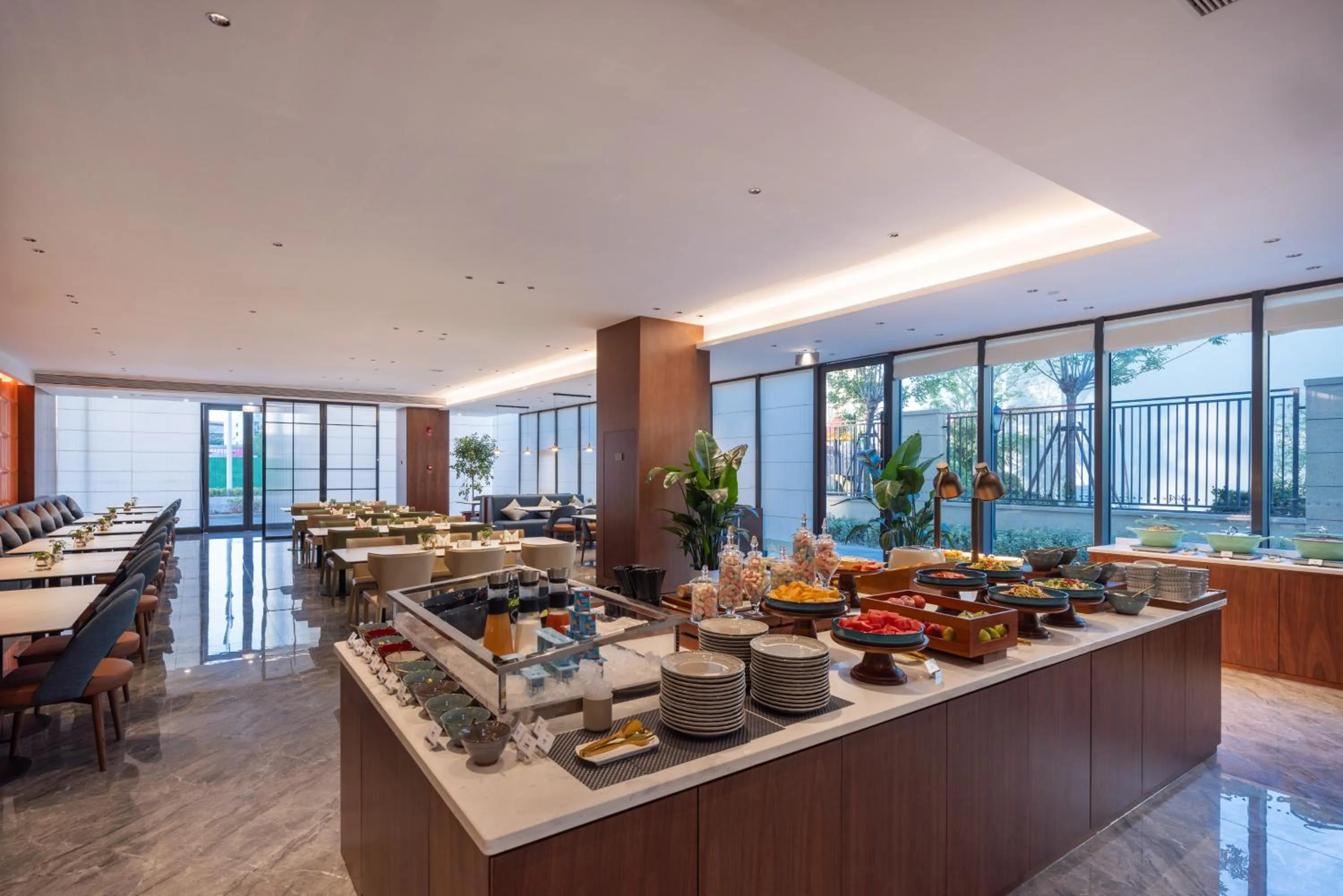 Restaurant/places to eat in Mercure Jinan Beiyuan Street