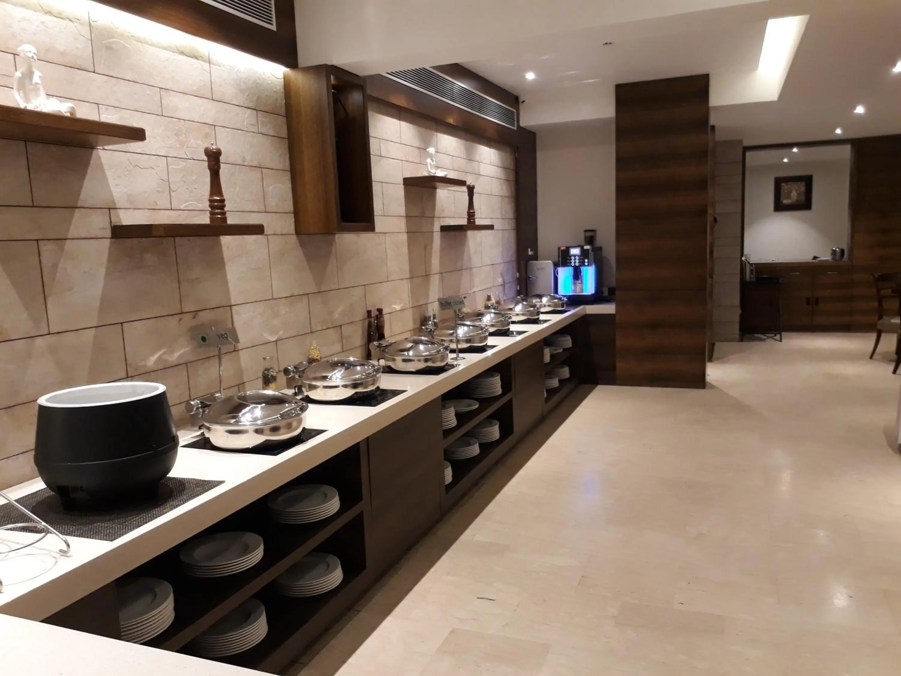 Banquet/Function facilities in Lemon Tree Hotel Candolim