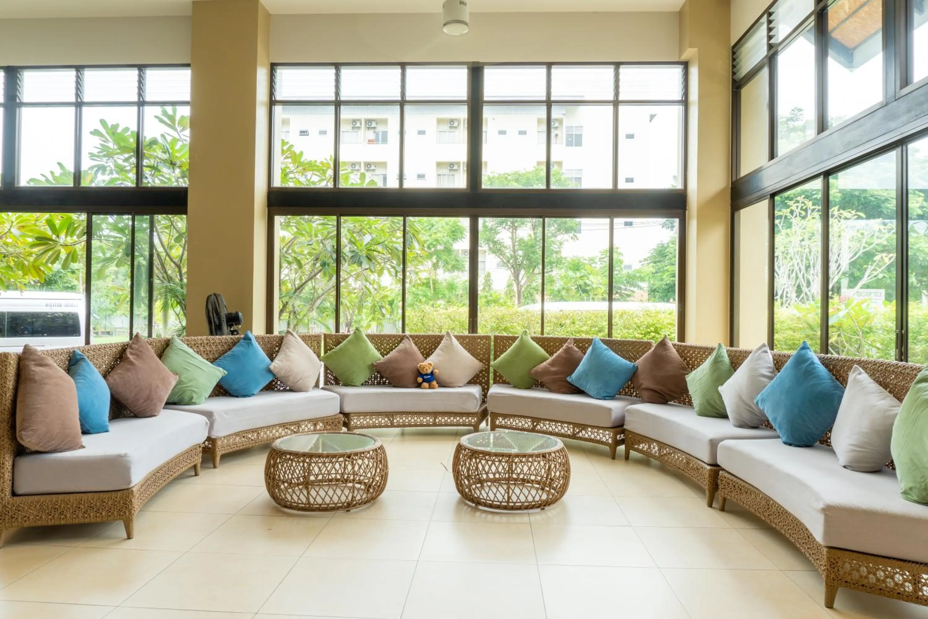 Lobby or reception in Recenta Suite Phuket Suanluang
