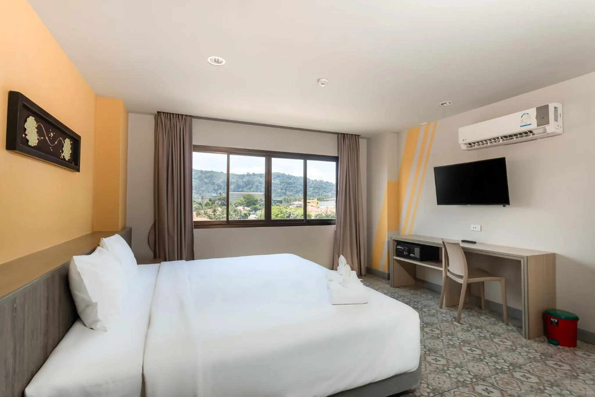 Bedroom, Bed in Recenta Suite Phuket Suanluang