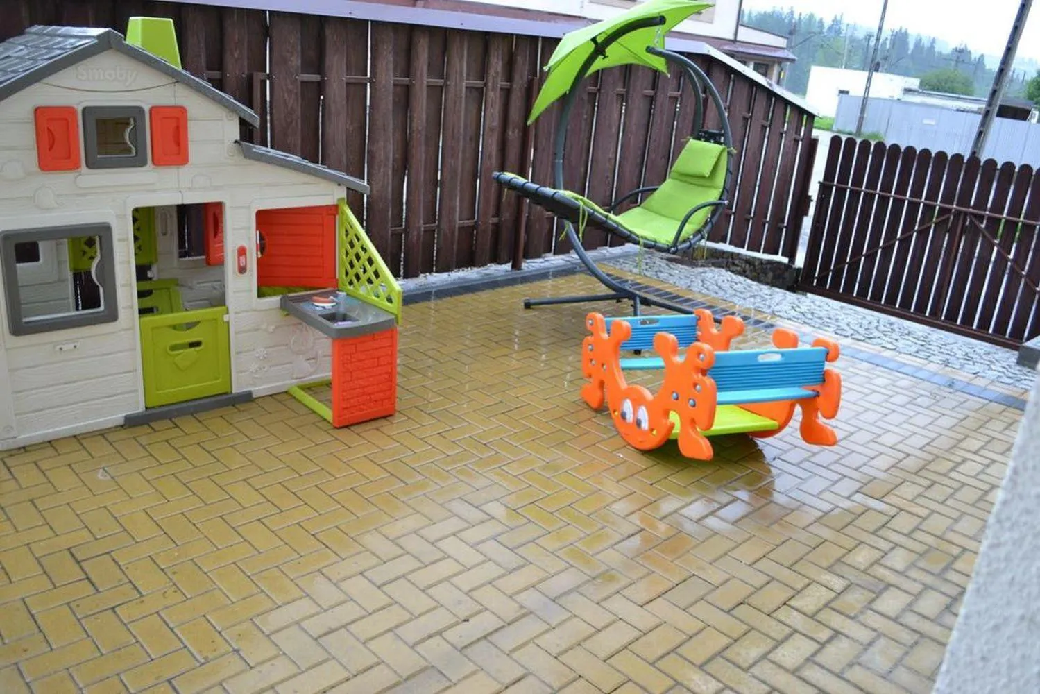 Area and facilities in DW Poronianka