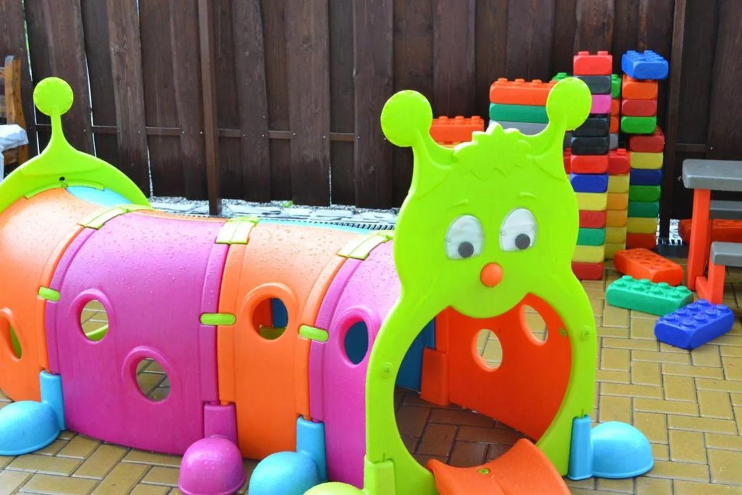 Area and facilities in DW Poronianka