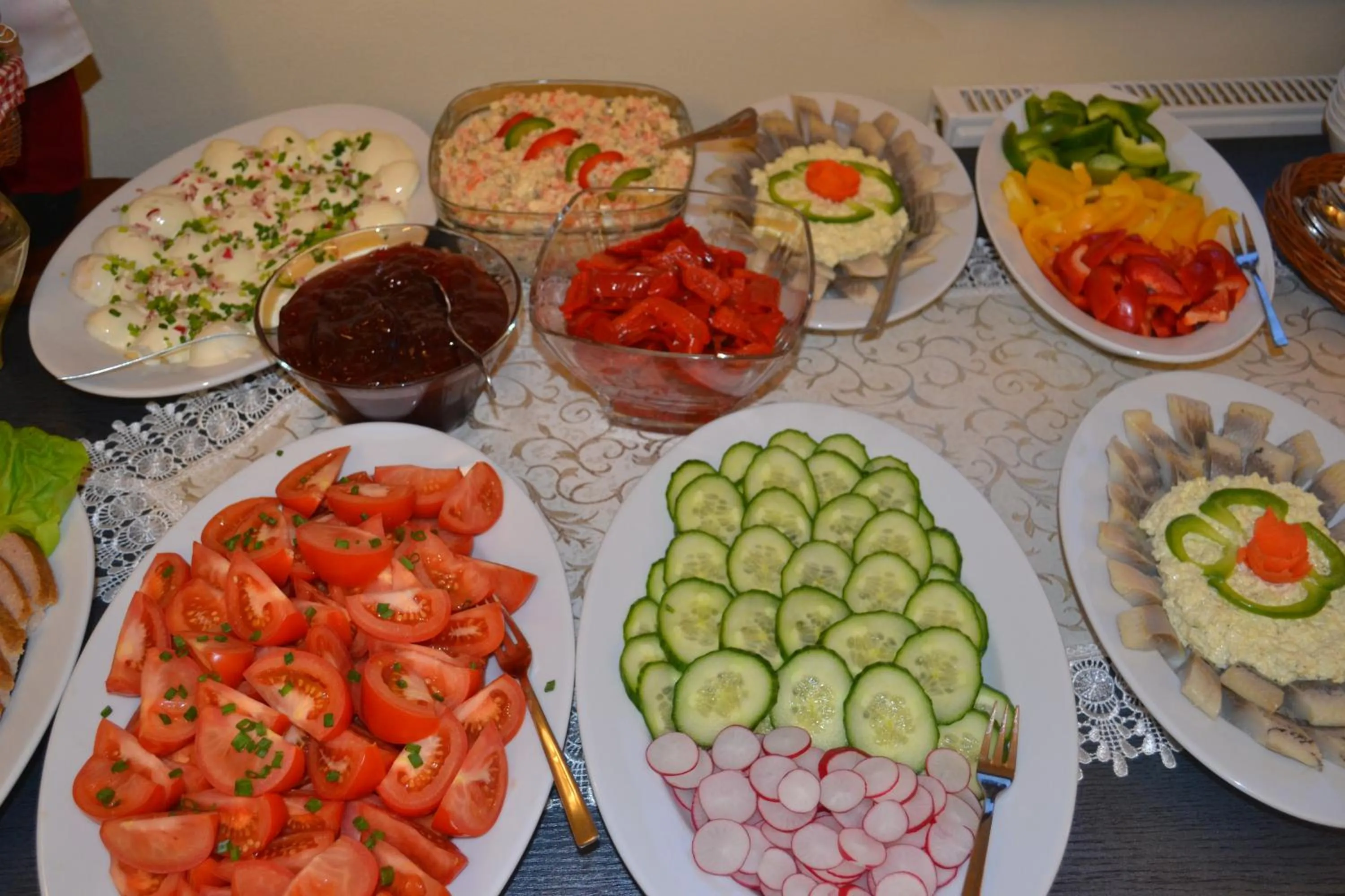 Buffet breakfast in DW Poronianka