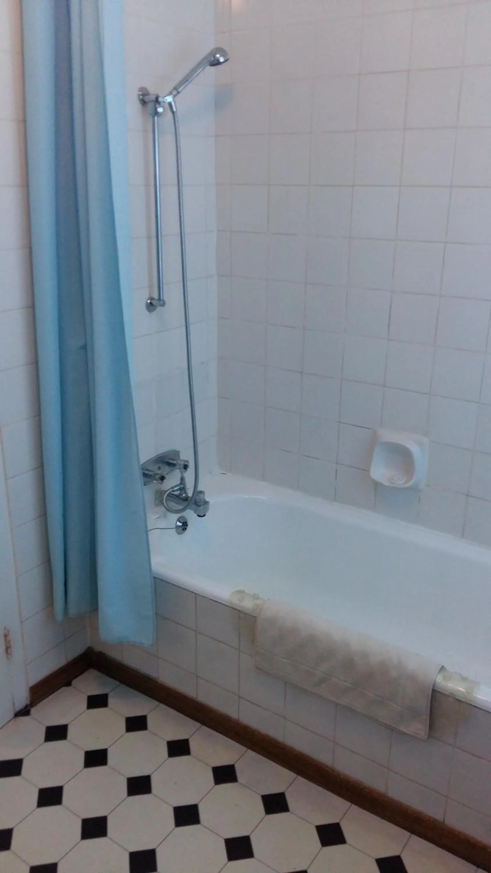 Bathroom in Albertinia Hotel