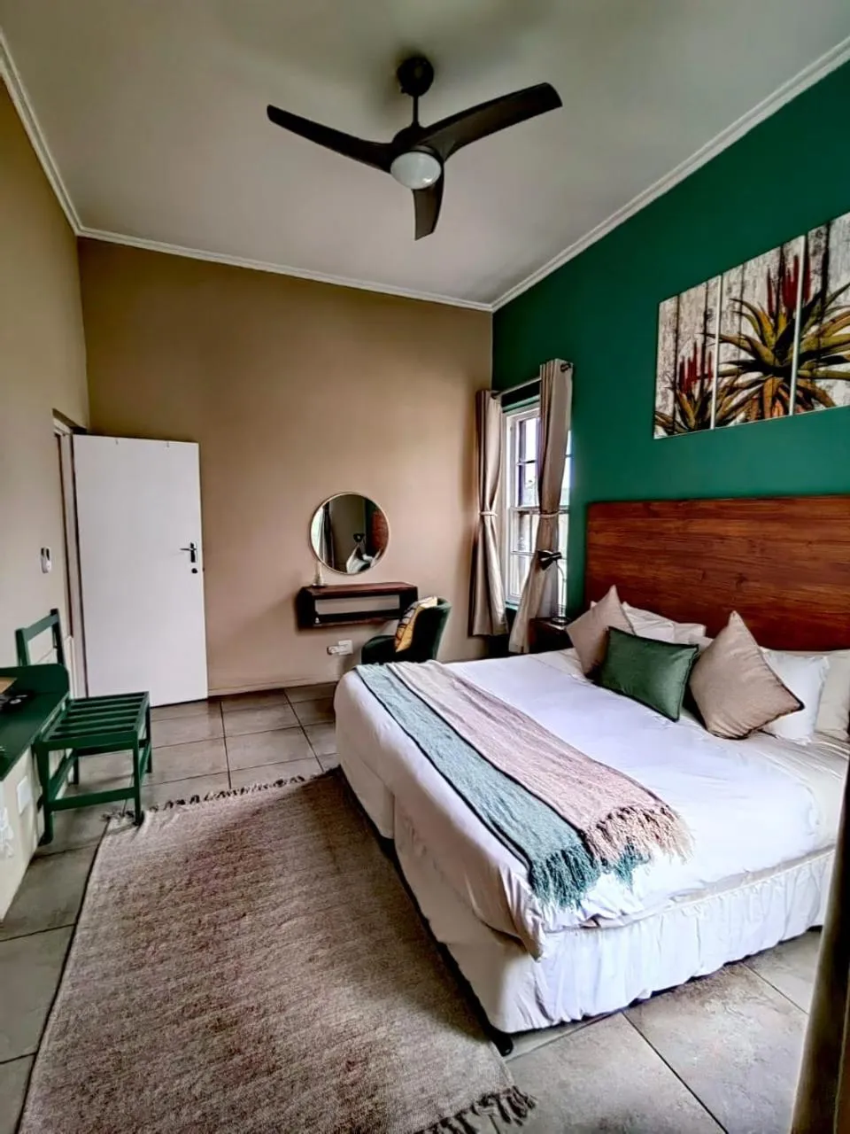 Bedroom, Bed in Albertinia Hotel