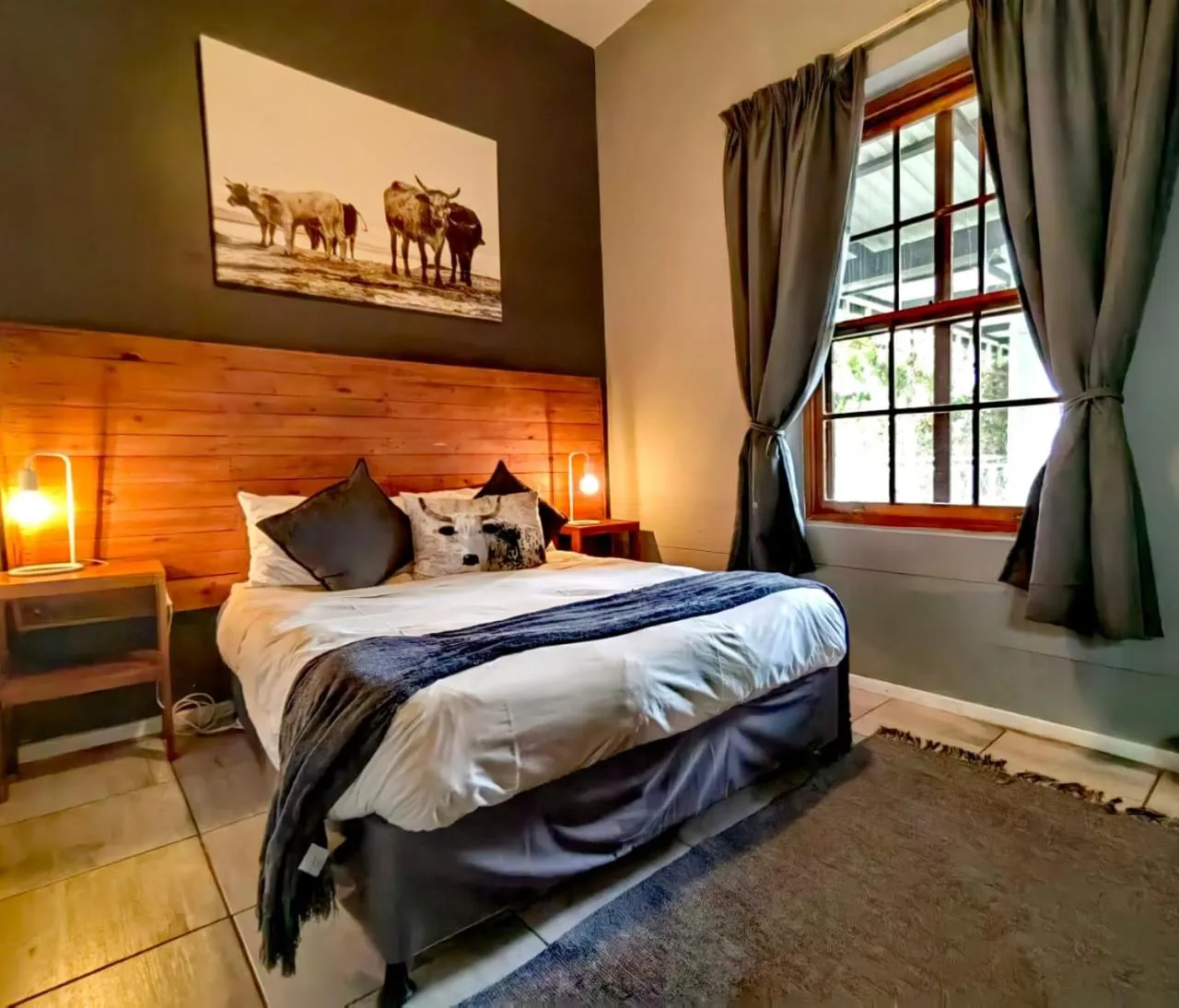 Bedroom, Bed in Albertinia Hotel