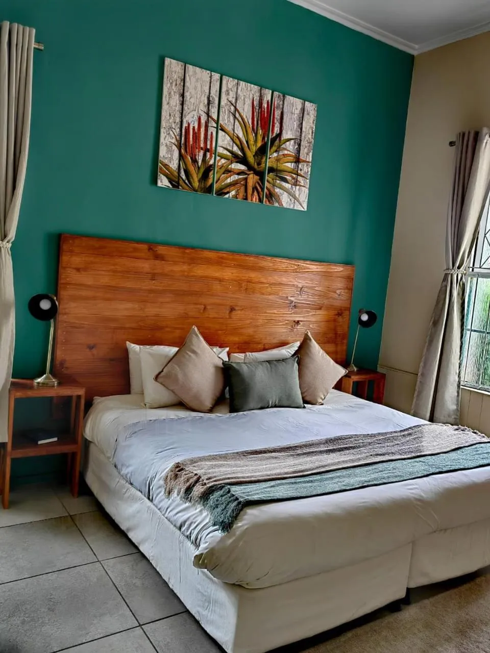 Bedroom, Bed in Albertinia Hotel