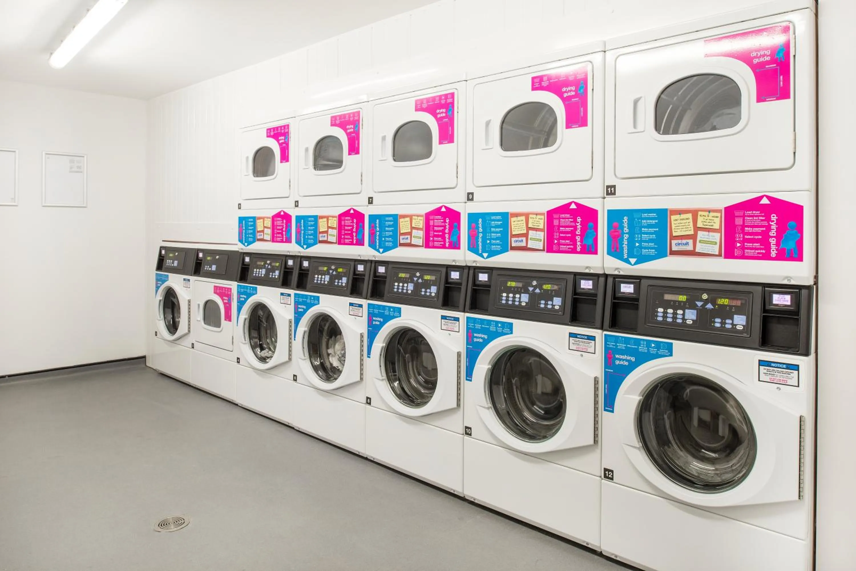 Area and facilities in Destiny Student - Holyrood (Brae House)