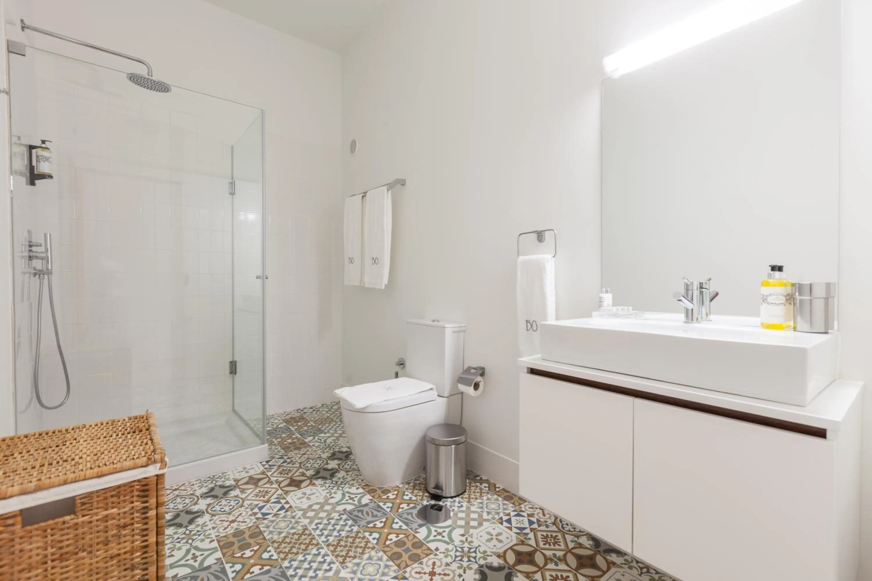 Bathroom in BO - Marquês Apartments