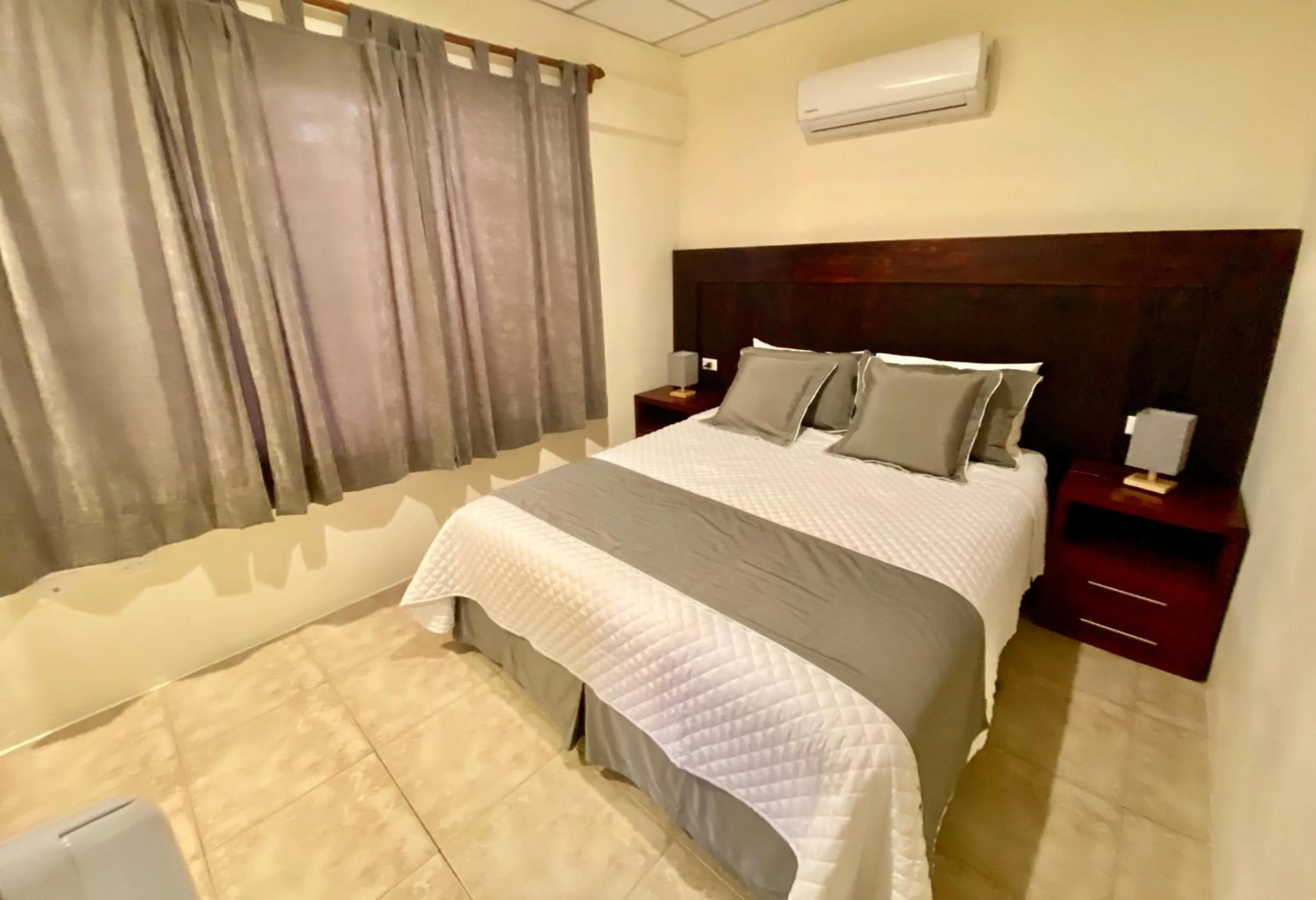 Bed in Torre Mar Galapagos Boutique Suites