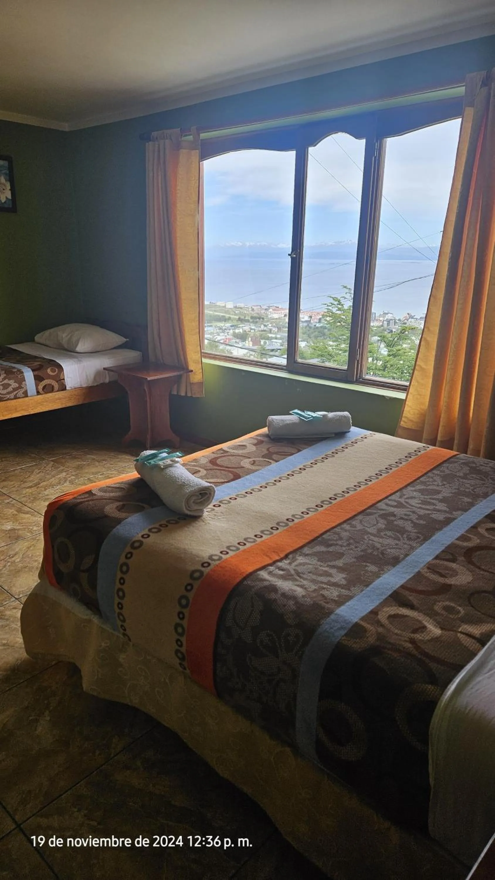 Bed in Mirador del Beagle Hosteria