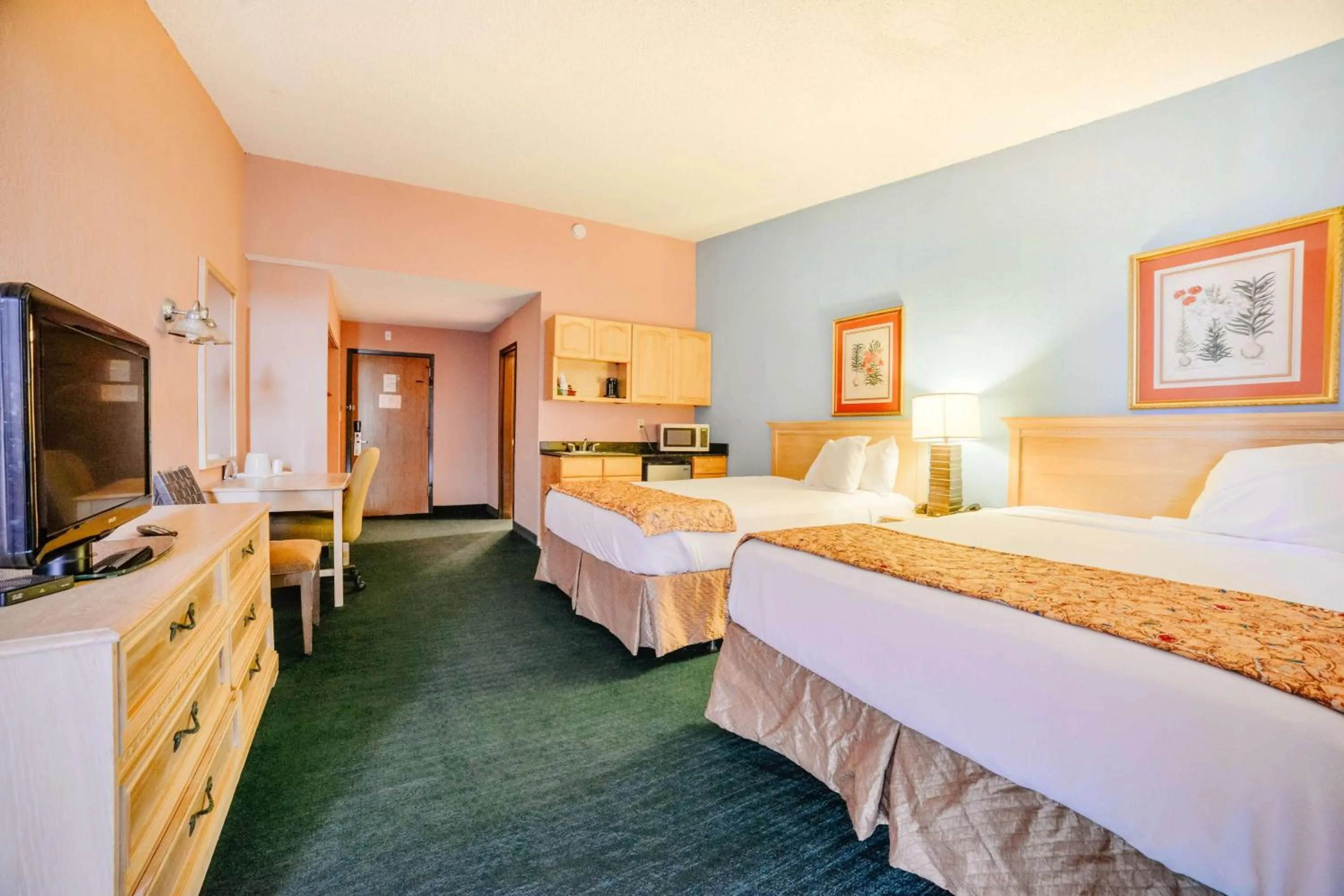 Photo of the whole room, Bed in Stayable Kissimmee East