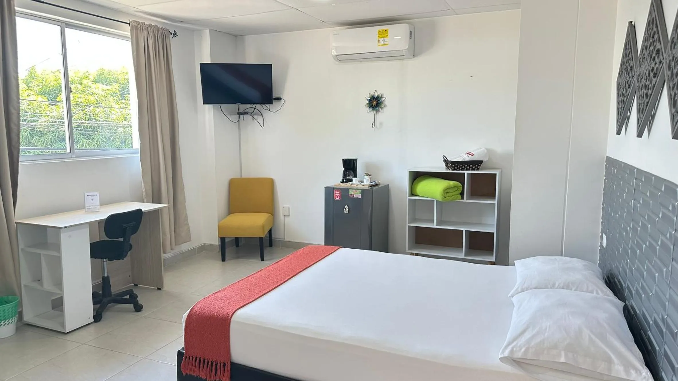 Bed in Las Piloneras Apartahotel