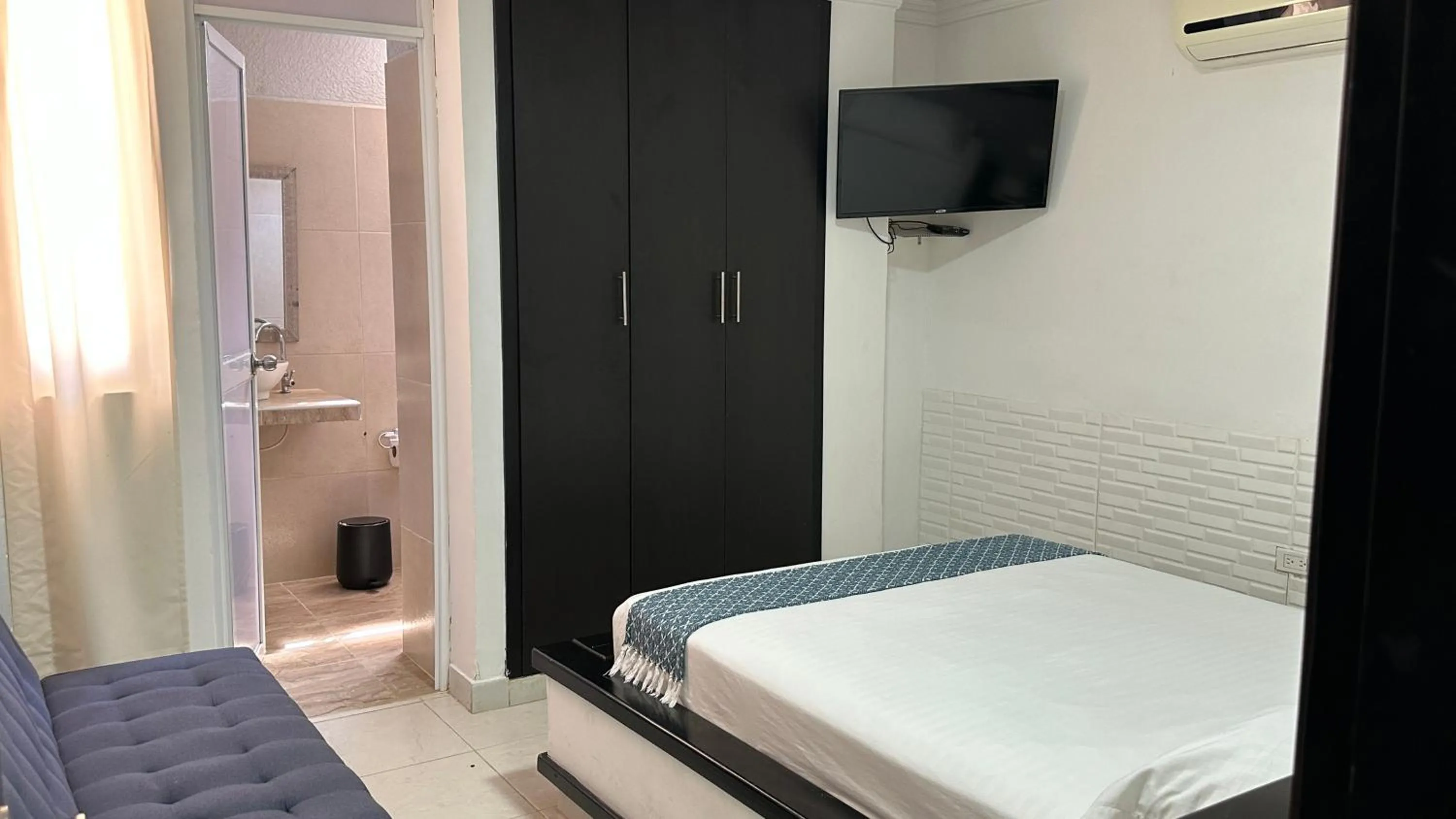 Bed in Las Piloneras Apartahotel