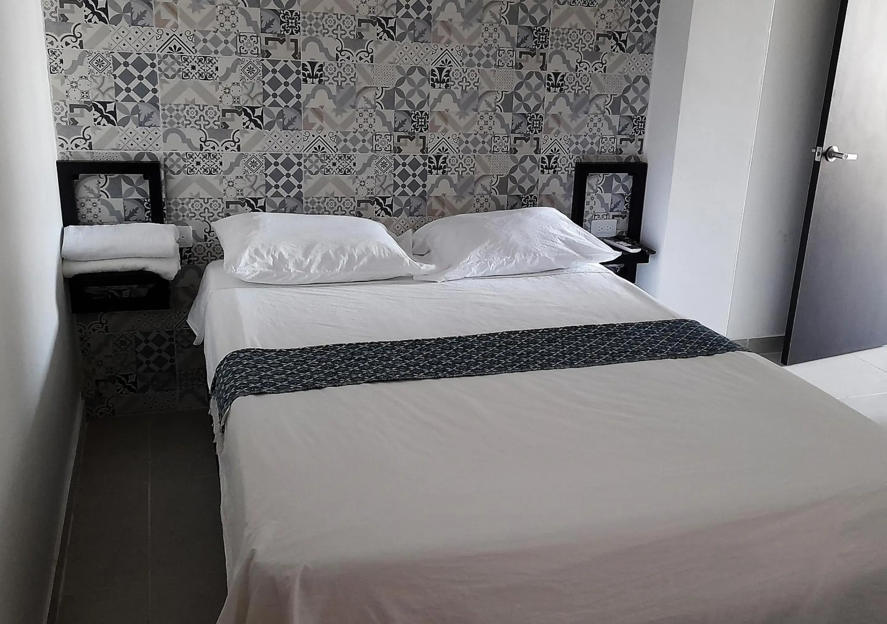 Double Room in Las Piloneras Apartahotel Double Room in Las Piloneras Apartahotel