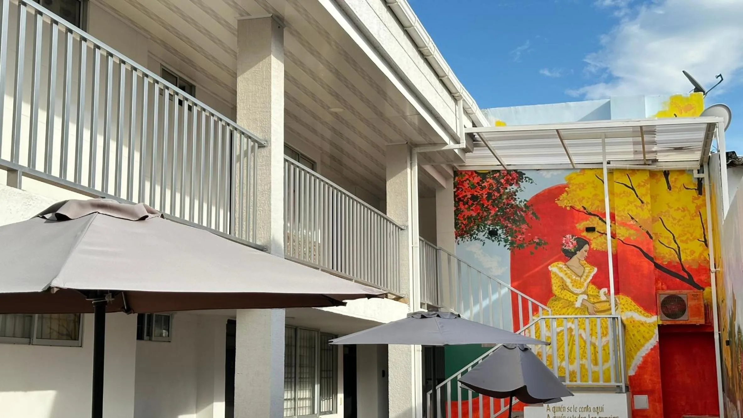 Property building in Las Piloneras Apartahotel