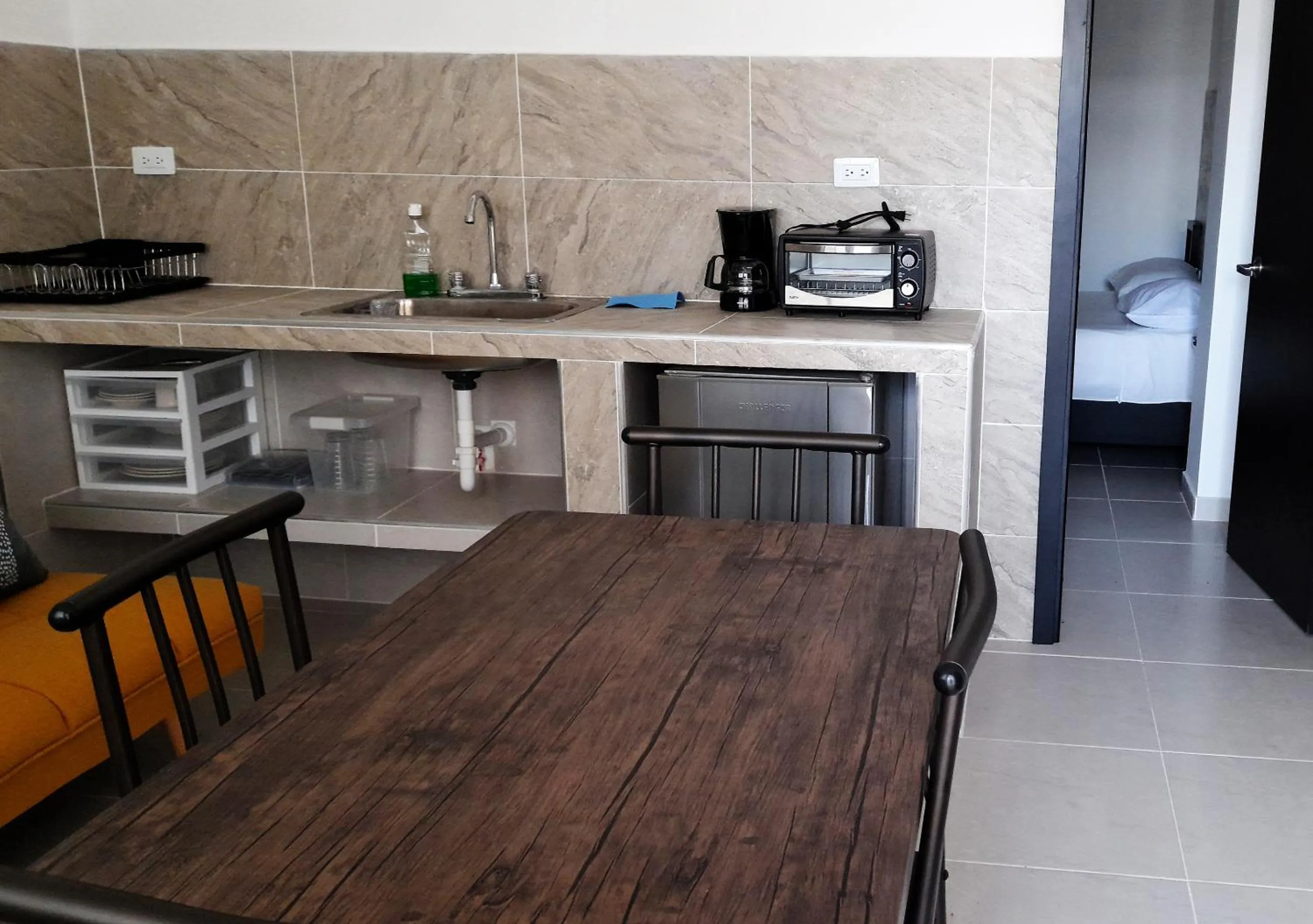 Las Piloneras Apartahotel