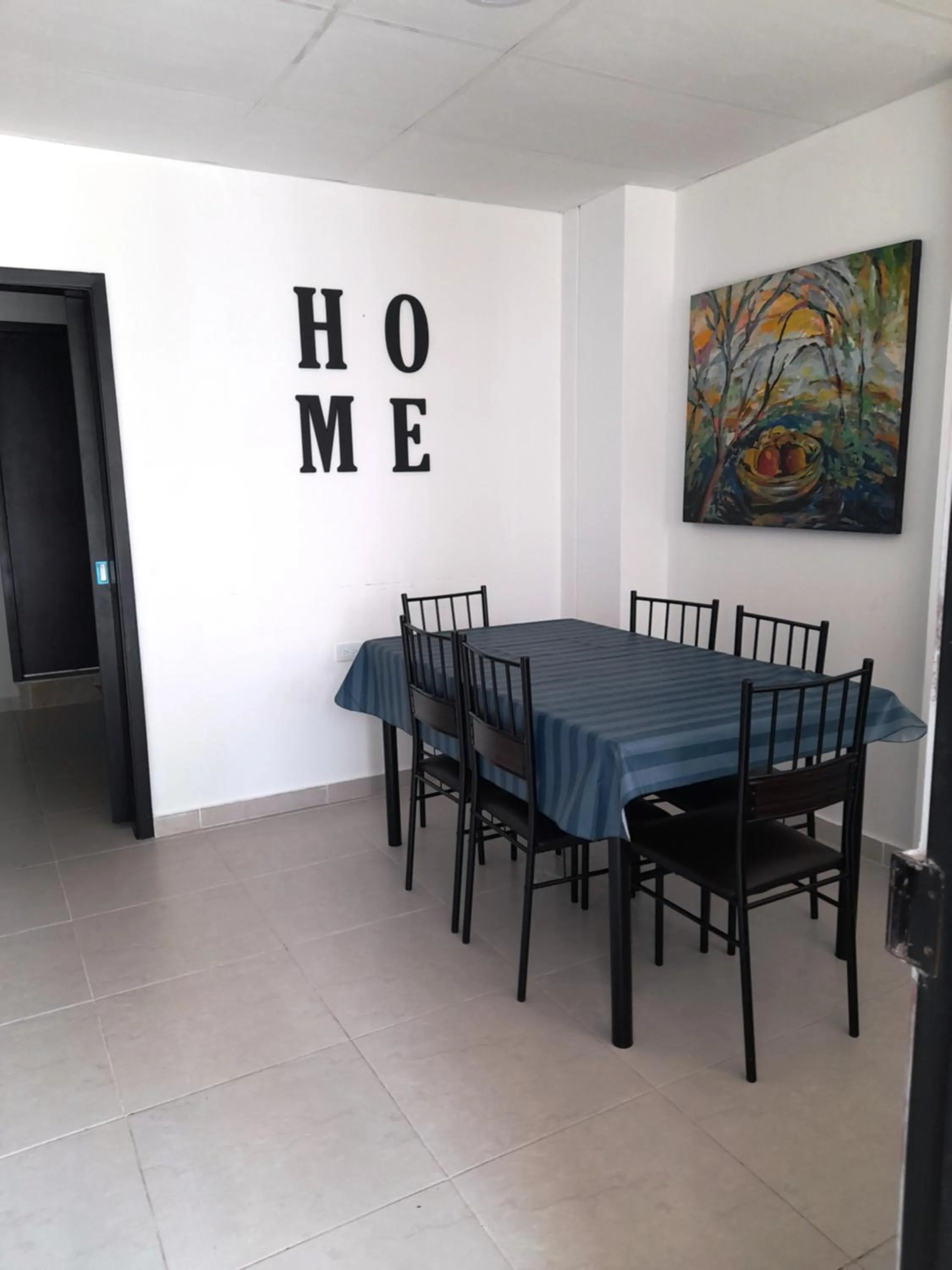 Las Piloneras Apartahotel